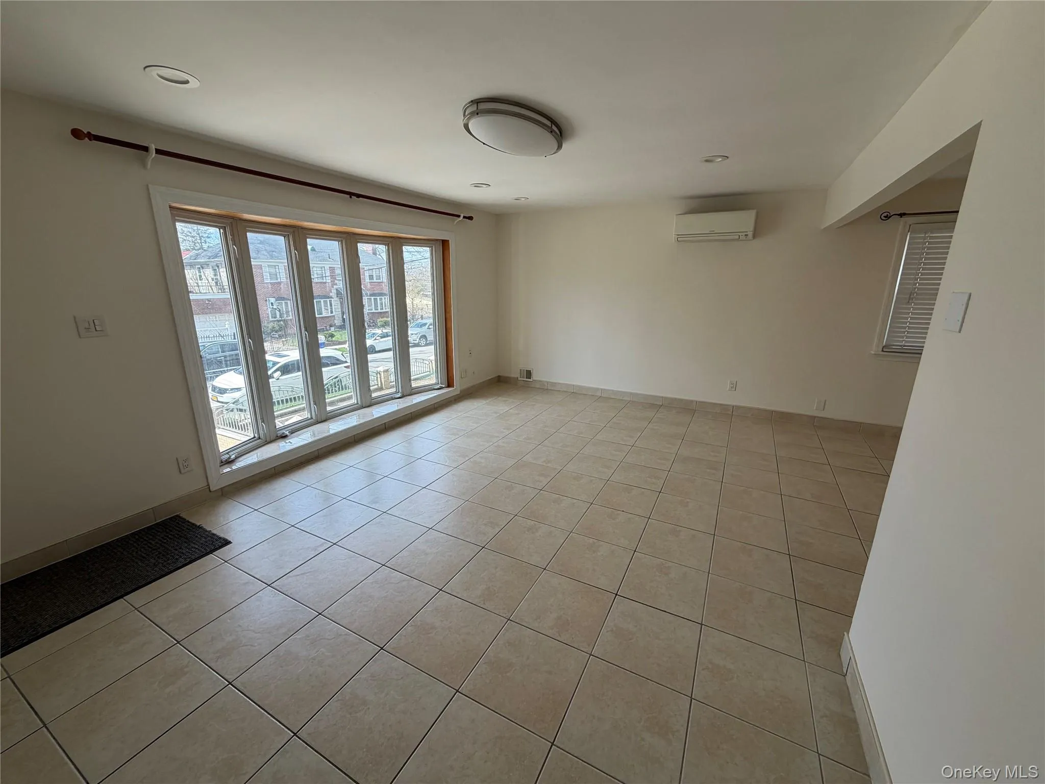 8311 169th Street, New York, NY, 3 Bedrooms Bedrooms, 6 Rooms Rooms,2 BathroomsBathrooms,Residential Lease,For Rent,169th,0,982039 8311 169th Street, New York, NY, 3 Bedrooms Bedrooms, 6 Rooms Rooms,2 BathroomsBathrooms,Residential Lease,For Rent,169th,0,982039