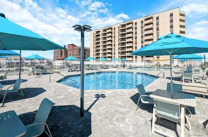 360 Shore Rd, Long Beach, NY, 1 Bedroom Bedrooms, 4 Rooms Rooms,1 BathroomBathrooms,Residential Lease,For Rent,Shore Rd,0,982075 360 Shore Rd, Long Beach, NY, 1 Bedroom Bedrooms, 4 Rooms Rooms,1 BathroomBathrooms,Residential Lease,For Rent,Shore Rd,0,982075