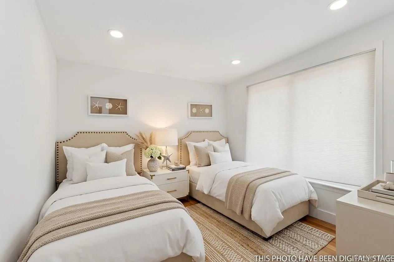 44 Diane Drive, East Hampton, New York 11937