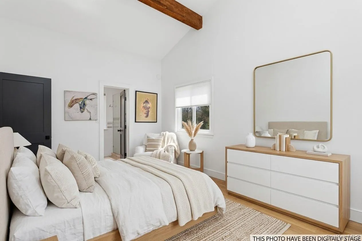 44 Diane Drive, East Hampton, New York 11937
