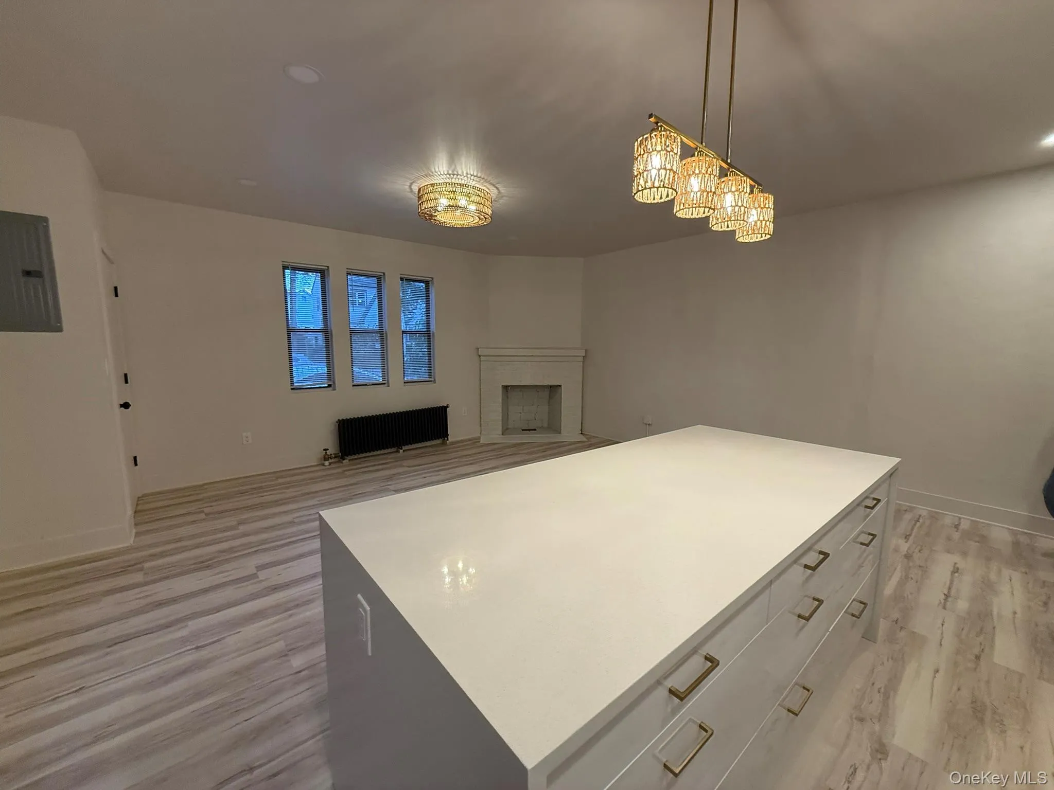 35-25 190th Street, New York, NY, 1 Bedroom Bedrooms, 4 Rooms Rooms,1 BathroomBathrooms,Residential Lease,For Rent,190th,0,982078 35-25 190th Street, New York, NY, 1 Bedroom Bedrooms, 4 Rooms Rooms,1 BathroomBathrooms,Residential Lease,For Rent,190th,0,982078