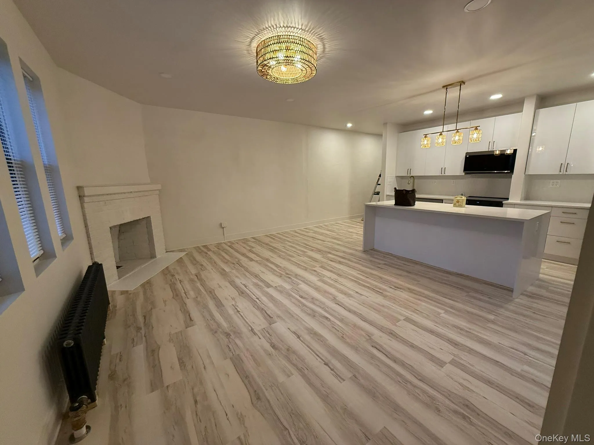 35-25 190th Street, New York, NY, 1 Bedroom Bedrooms, 4 Rooms Rooms,1 BathroomBathrooms,Residential Lease,For Rent,190th,0,982078 35-25 190th Street, New York, NY, 1 Bedroom Bedrooms, 4 Rooms Rooms,1 BathroomBathrooms,Residential Lease,For Rent,190th,0,982078