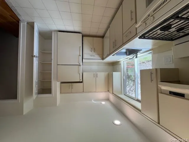 25 Norwood Road, North Hempstead, NY, 2 Bedrooms Bedrooms, 5 Rooms Rooms,2 BathroomsBathrooms,Residential Lease,For Rent,Norwood,0,982080 25 Norwood Road, North Hempstead, NY, 2 Bedrooms Bedrooms, 5 Rooms Rooms,2 BathroomsBathrooms,Residential Lease,For Rent,Norwood,0,982080