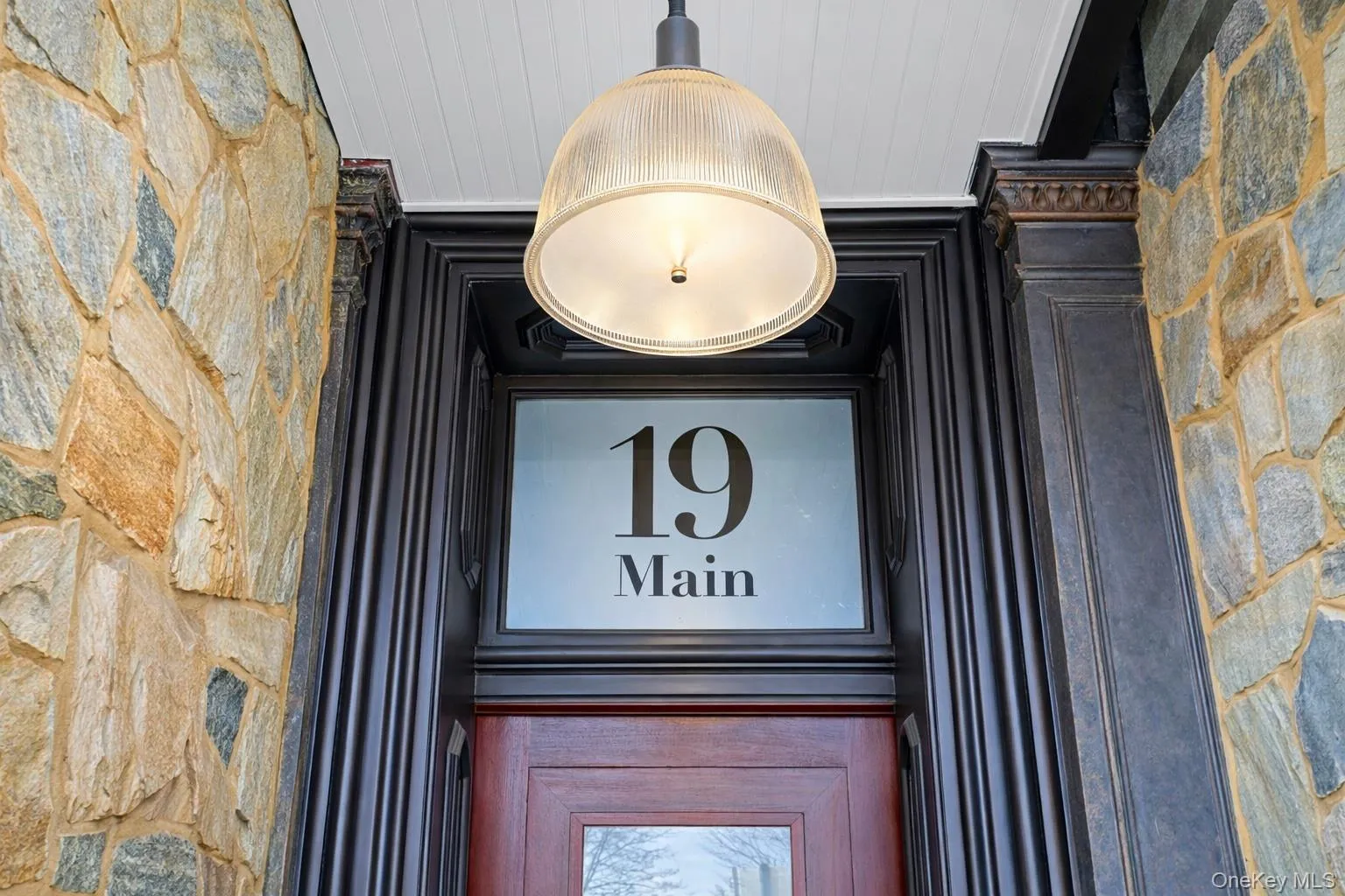Welcome Home to 19 Main Street. Your sanctuary awaits. Welcome Home to 19 Main Street. Your sanctuary awaits.