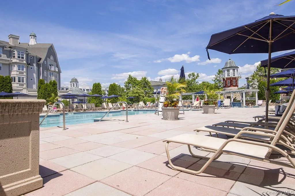 1321 Round Pointe Drive, Haverstraw, NY, 1 Bedroom Bedrooms, 5 Rooms Rooms,1 BathroomBathrooms,Residential Lease,For Rent,Round Pointe,0,982091 1321 Round Pointe Drive, Haverstraw, NY, 1 Bedroom Bedrooms, 5 Rooms Rooms,1 BathroomBathrooms,Residential Lease,For Rent,Round Pointe,0,982091