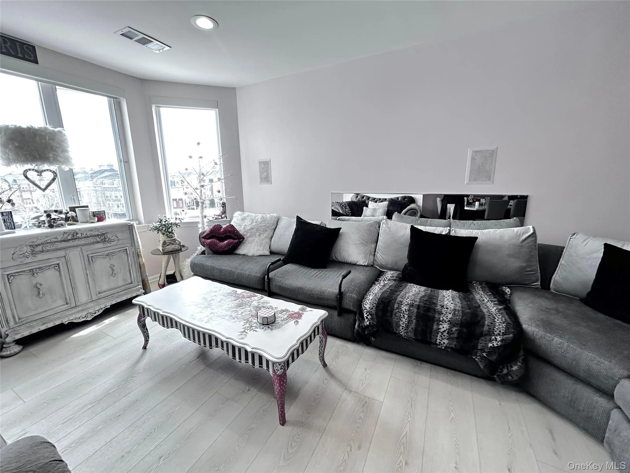 1321 Round Pointe Drive, Haverstraw, NY, 1 Bedroom Bedrooms, 5 Rooms Rooms,1 BathroomBathrooms,Residential Lease,For Rent,Round Pointe,0,982091 1321 Round Pointe Drive, Haverstraw, NY, 1 Bedroom Bedrooms, 5 Rooms Rooms,1 BathroomBathrooms,Residential Lease,For Rent,Round Pointe,0,982091