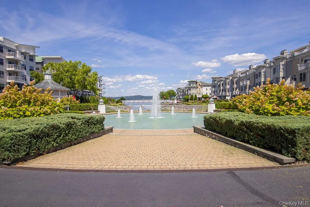 1321 Round Pointe Drive, Haverstraw, NY, 1 Bedroom Bedrooms, 5 Rooms Rooms,1 BathroomBathrooms,Residential Lease,For Rent,Round Pointe,0,982091 1321 Round Pointe Drive, Haverstraw, NY, 1 Bedroom Bedrooms, 5 Rooms Rooms,1 BathroomBathrooms,Residential Lease,For Rent,Round Pointe,0,982091