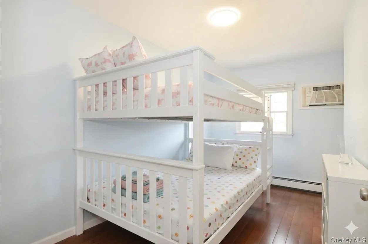 43 Flagstone Lane, Hempstead, NY, 5 Bedrooms Bedrooms, 7 Rooms Rooms,1 BathroomBathrooms,Residential Lease,For Rent,Flagstone,0,982092 43 Flagstone Lane, Hempstead, NY, 5 Bedrooms Bedrooms, 7 Rooms Rooms,1 BathroomBathrooms,Residential Lease,For Rent,Flagstone,0,982092