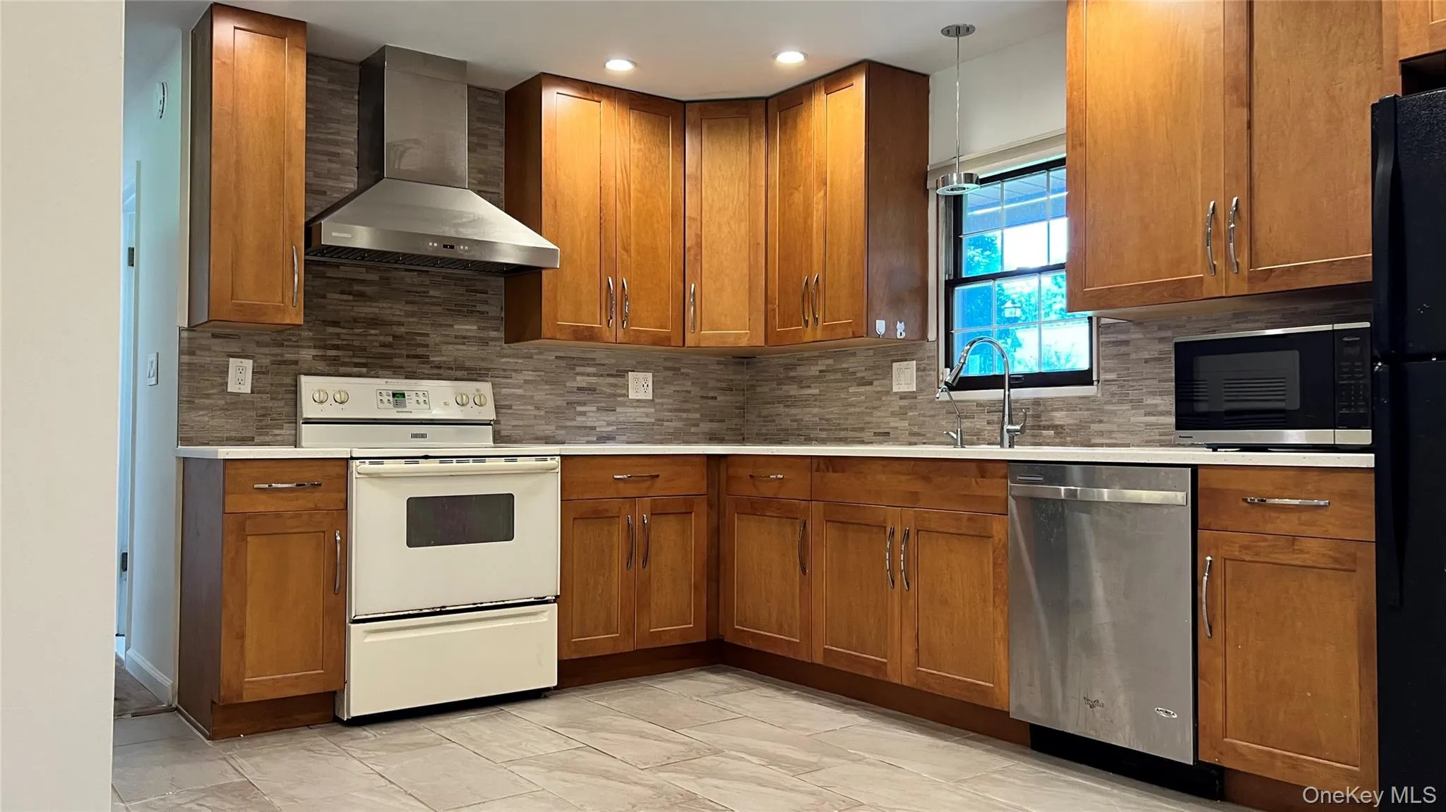 43 Flagstone Lane, Hempstead, NY, 4 Bedrooms Bedrooms, 7 Rooms Rooms,1 BathroomBathrooms,Residential Lease,For Rent,Flagstone,0,982092 43 Flagstone Lane, Hempstead, NY, 4 Bedrooms Bedrooms, 7 Rooms Rooms,1 BathroomBathrooms,Residential Lease,For Rent,Flagstone,0,982092