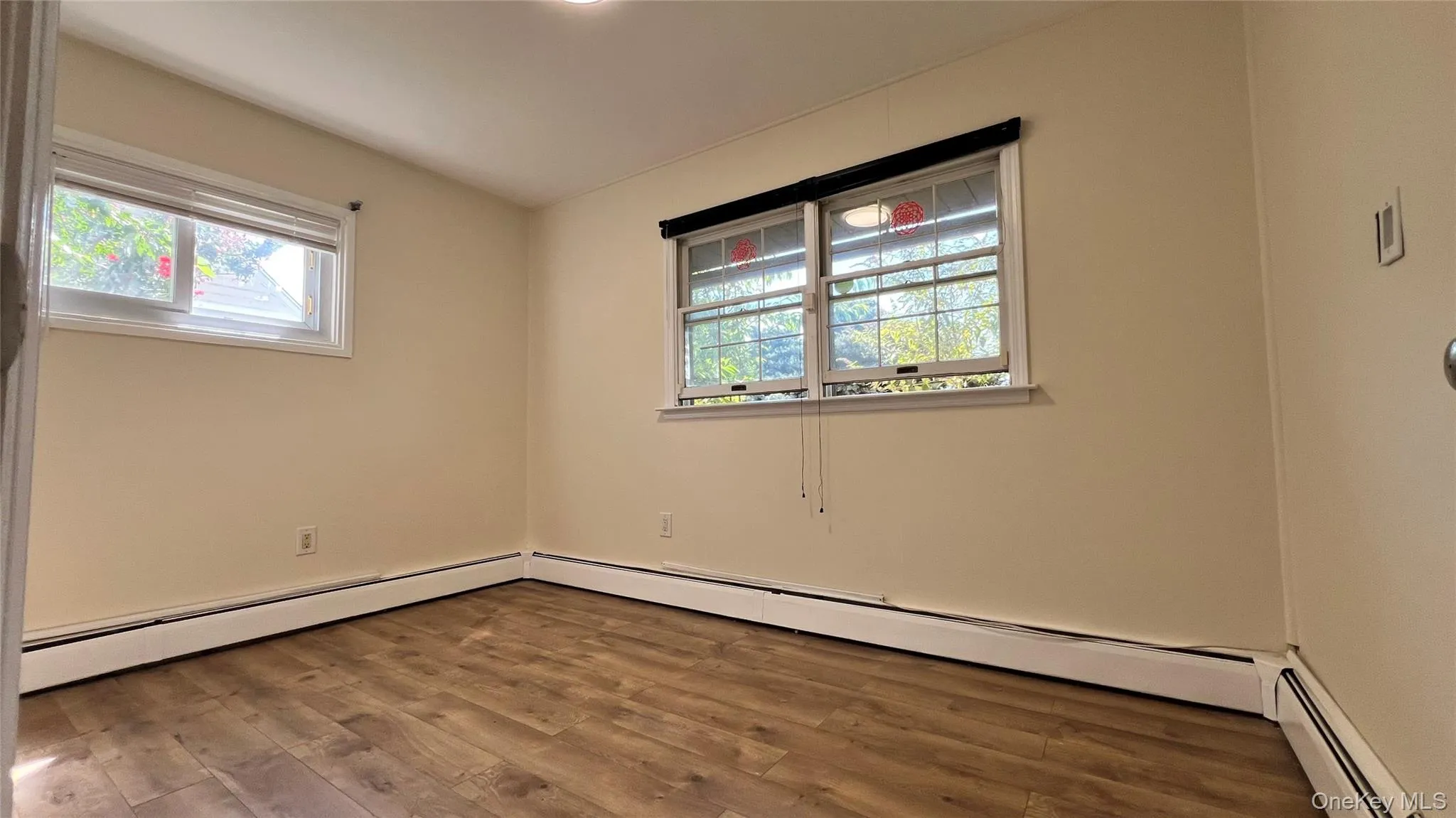 43 Flagstone Lane, Hempstead, NY, 4 Bedrooms Bedrooms, 7 Rooms Rooms,1 BathroomBathrooms,Residential Lease,For Rent,Flagstone,0,982092 43 Flagstone Lane, Hempstead, NY, 4 Bedrooms Bedrooms, 7 Rooms Rooms,1 BathroomBathrooms,Residential Lease,For Rent,Flagstone,0,982092