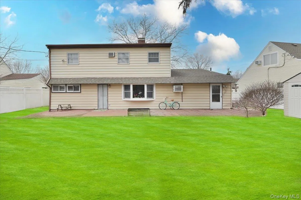 43 Flagstone Lane, Hempstead, NY, 4 Bedrooms Bedrooms, 7 Rooms Rooms,1 BathroomBathrooms,Residential Lease,For Rent,Flagstone,0,982092 43 Flagstone Lane, Hempstead, NY, 4 Bedrooms Bedrooms, 7 Rooms Rooms,1 BathroomBathrooms,Residential Lease,For Rent,Flagstone,0,982092