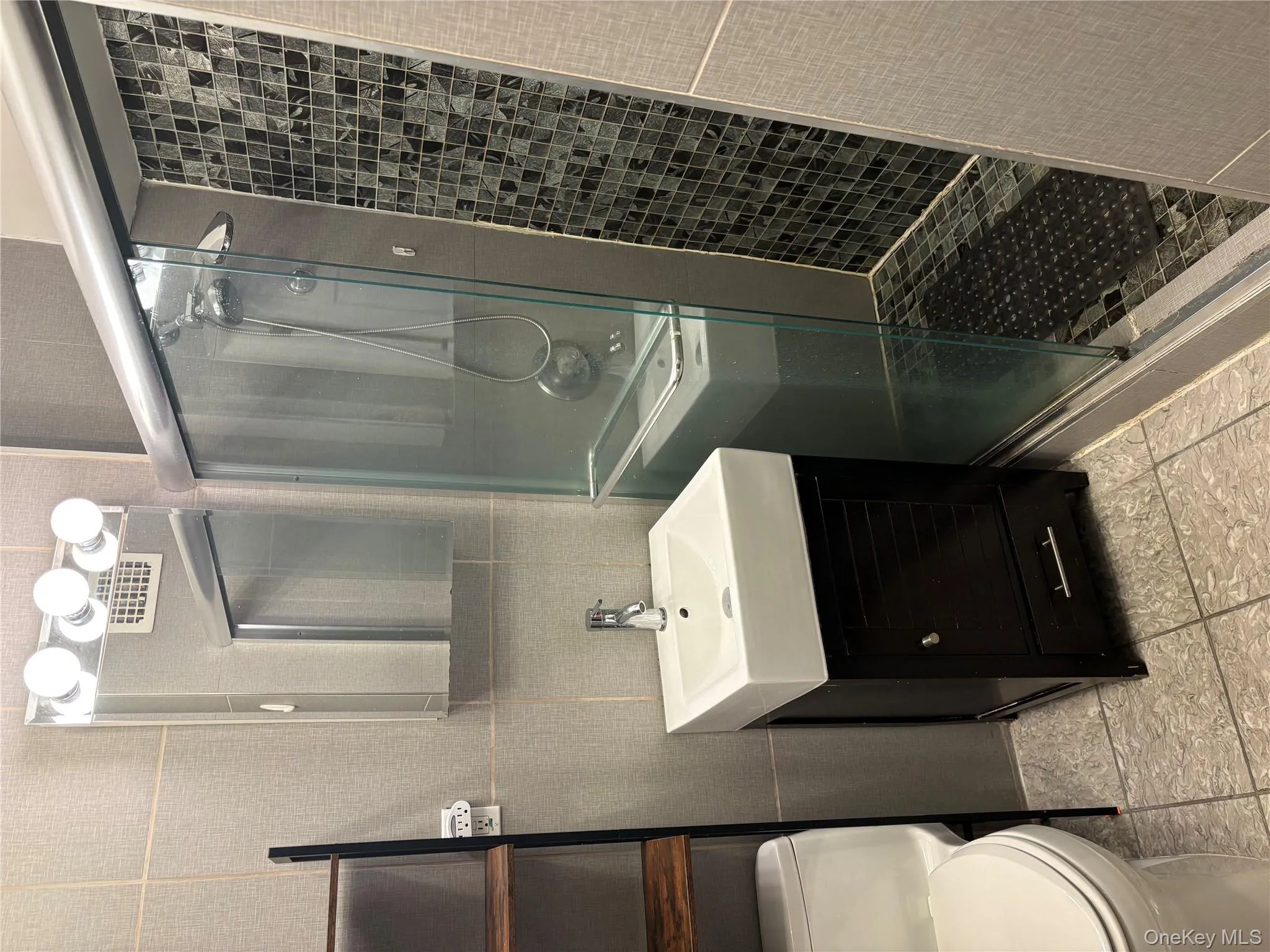 6395 Austin Street, New York, NY, 3 Rooms Rooms,1 BathroomBathrooms,Residential Lease,For Rent,Austin,0,982094 6395 Austin Street, New York, NY, 3 Rooms Rooms,1 BathroomBathrooms,Residential Lease,For Rent,Austin,0,982094
