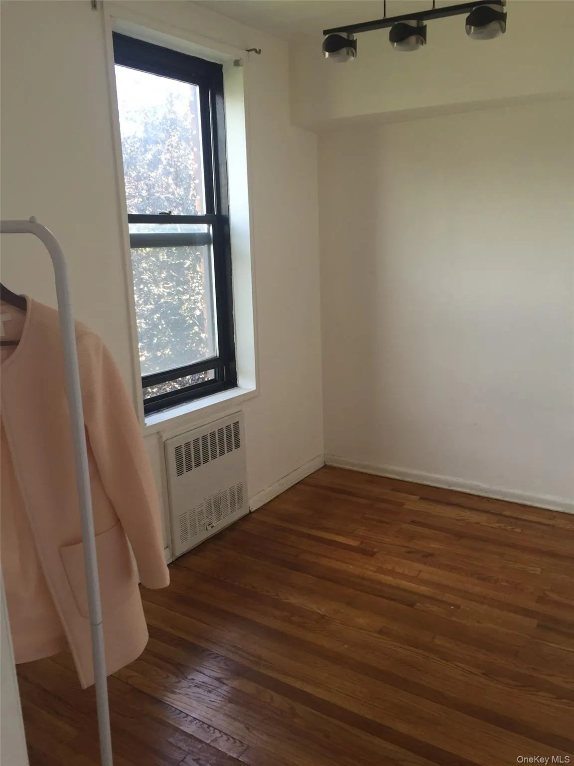6395 Austin Street, New York, NY, 3 Rooms Rooms,1 BathroomBathrooms,Residential Lease,For Rent,Austin,0,982094 6395 Austin Street, New York, NY, 3 Rooms Rooms,1 BathroomBathrooms,Residential Lease,For Rent,Austin,0,982094