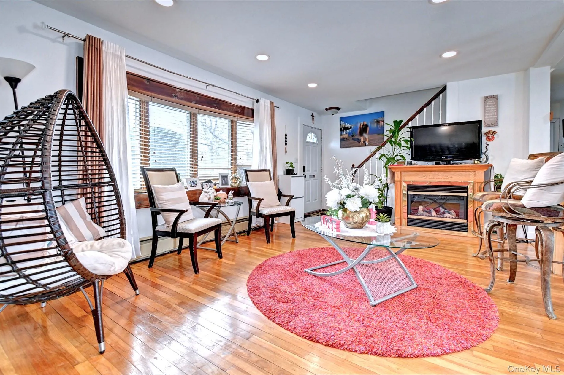 12 Bruce Lane, Smithtown, NY, 4 Bedrooms Bedrooms, 8 Rooms Rooms,2 BathroomsBathrooms,Residential,For Rent,Bruce,0,982095 12 Bruce Lane, Smithtown, NY, 4 Bedrooms Bedrooms, 8 Rooms Rooms,2 BathroomsBathrooms,Residential,For Rent,Bruce,0,982095