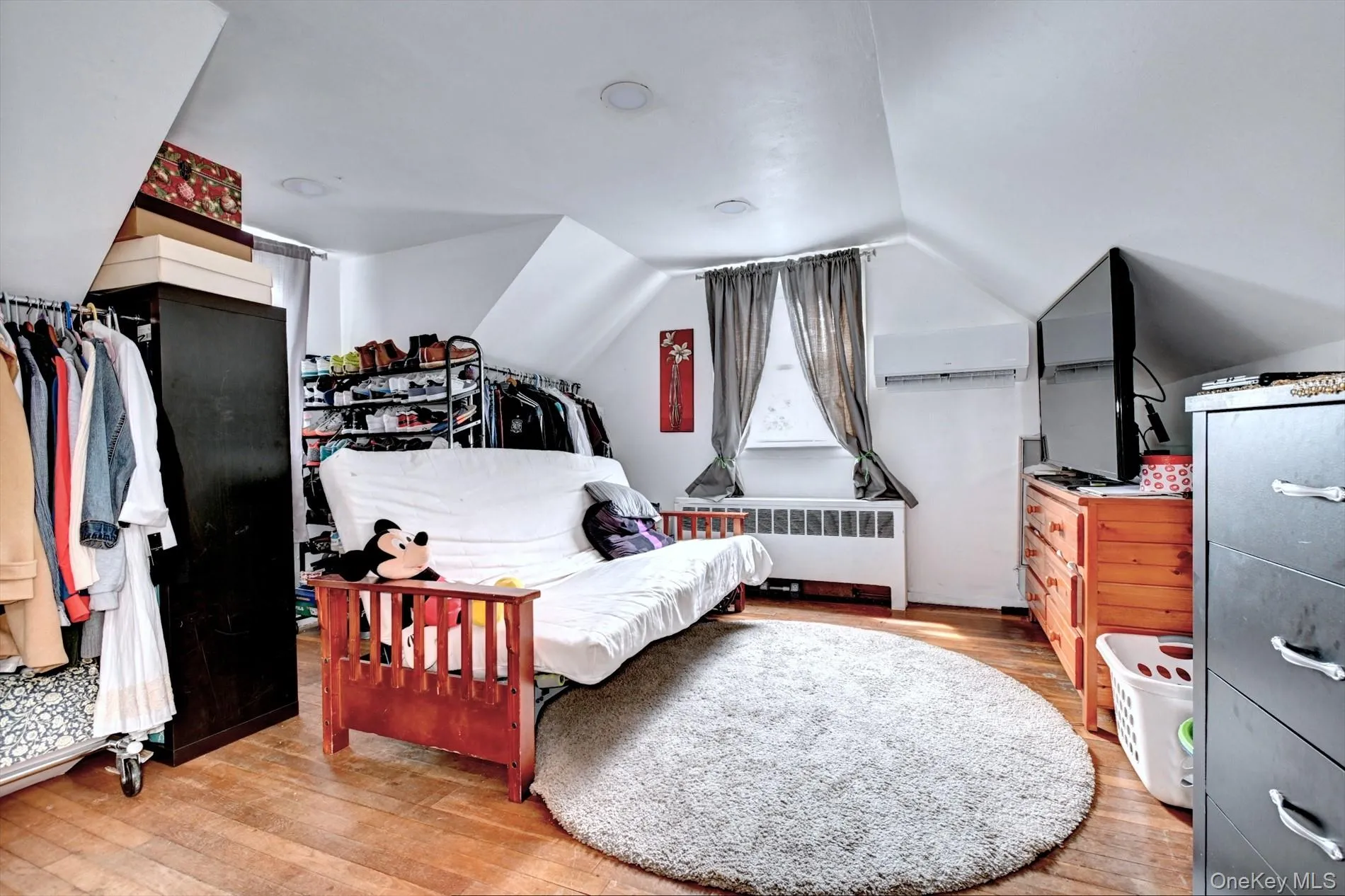 12 Bruce Lane, Smithtown, NY, 4 Bedrooms Bedrooms, 8 Rooms Rooms,2 BathroomsBathrooms,Residential,For Rent,Bruce,0,982095 12 Bruce Lane, Smithtown, NY, 4 Bedrooms Bedrooms, 8 Rooms Rooms,2 BathroomsBathrooms,Residential,For Rent,Bruce,0,982095