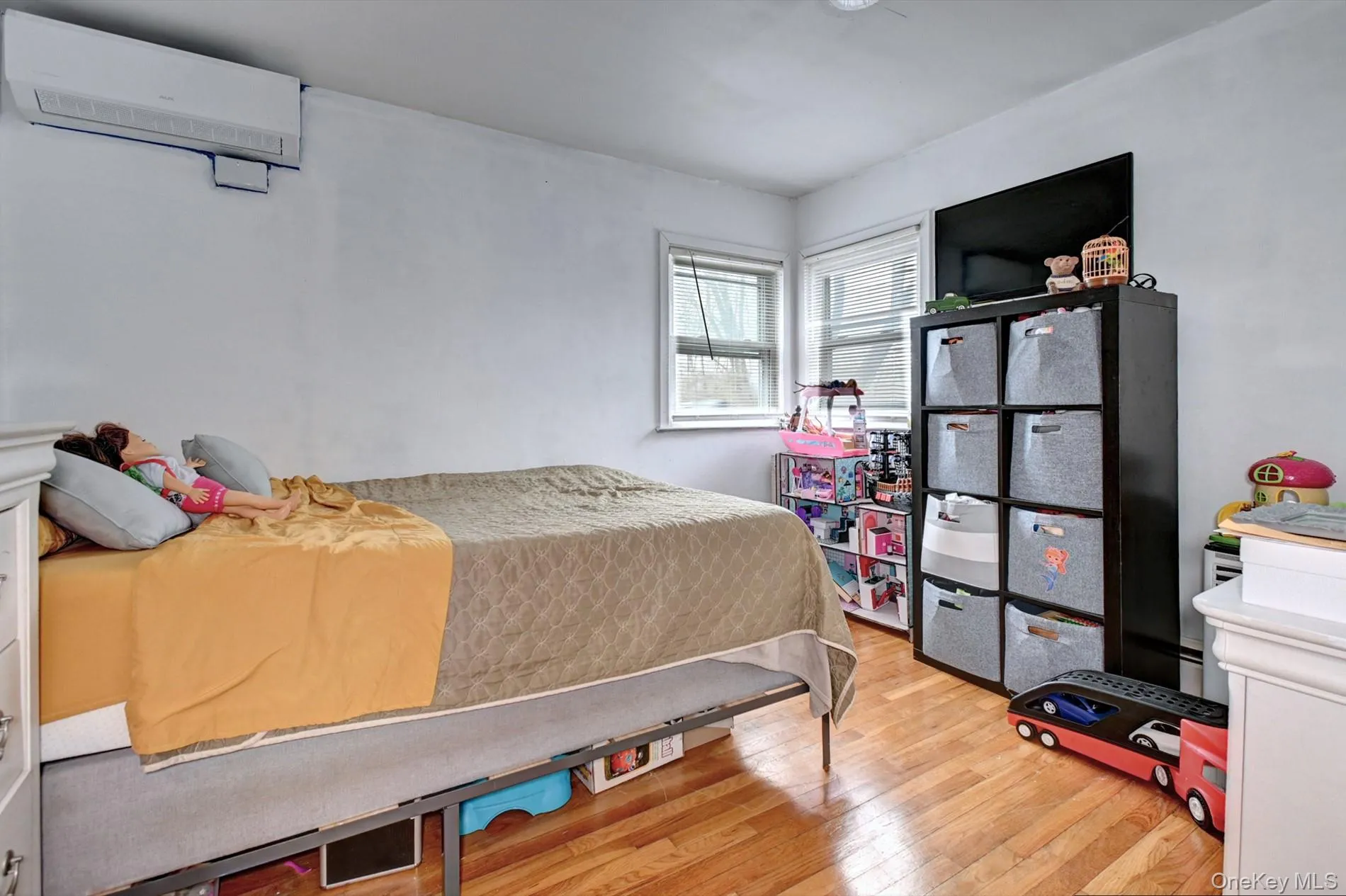 12 Bruce Lane, Smithtown, NY, 4 Bedrooms Bedrooms, 8 Rooms Rooms,2 BathroomsBathrooms,Residential,For Rent,Bruce,0,982095 12 Bruce Lane, Smithtown, NY, 4 Bedrooms Bedrooms, 8 Rooms Rooms,2 BathroomsBathrooms,Residential,For Rent,Bruce,0,982095