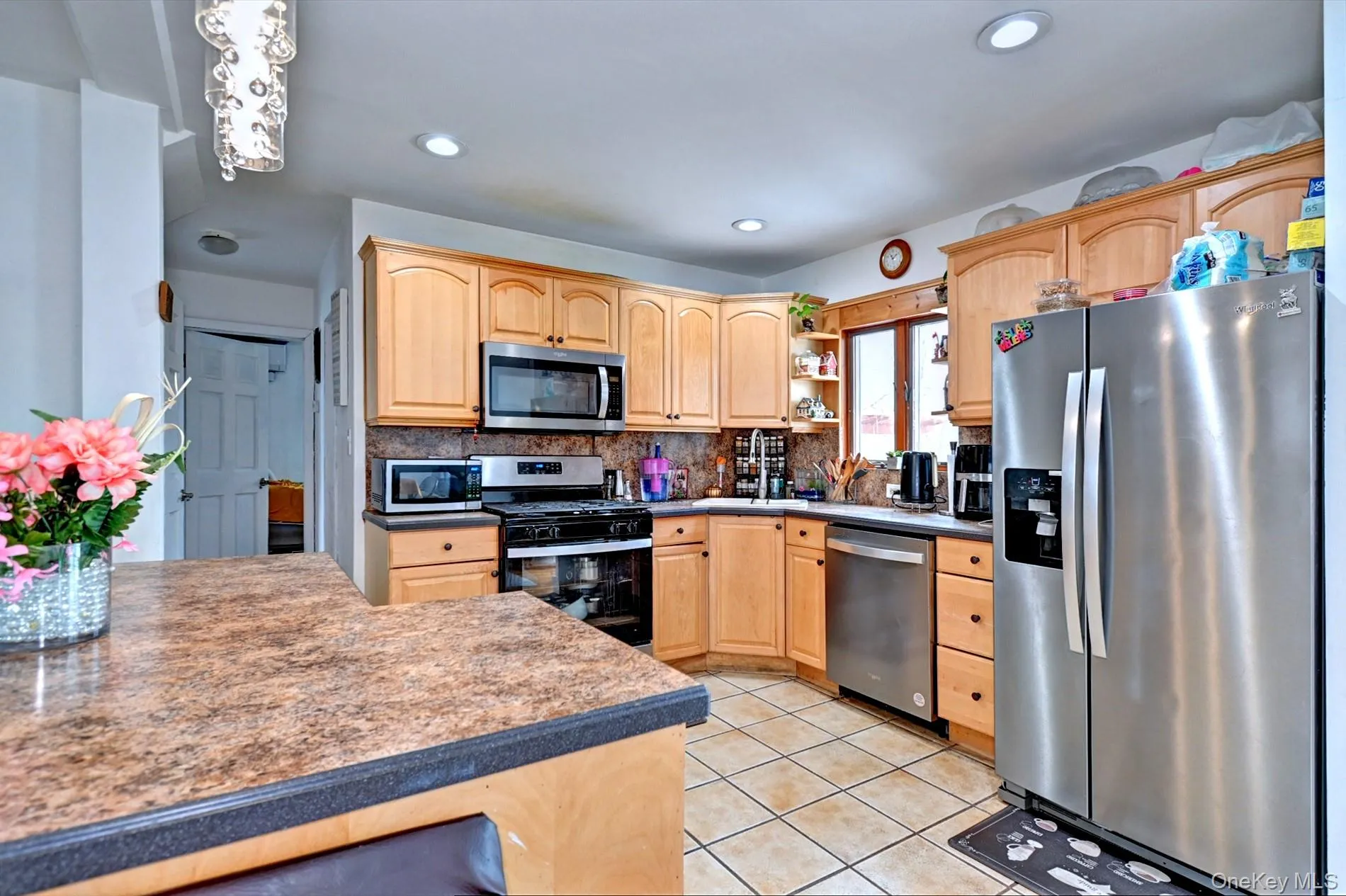 12 Bruce Lane, Smithtown, NY, 4 Bedrooms Bedrooms, 8 Rooms Rooms,2 BathroomsBathrooms,Residential,For Rent,Bruce,0,982095 12 Bruce Lane, Smithtown, NY, 4 Bedrooms Bedrooms, 8 Rooms Rooms,2 BathroomsBathrooms,Residential,For Rent,Bruce,0,982095