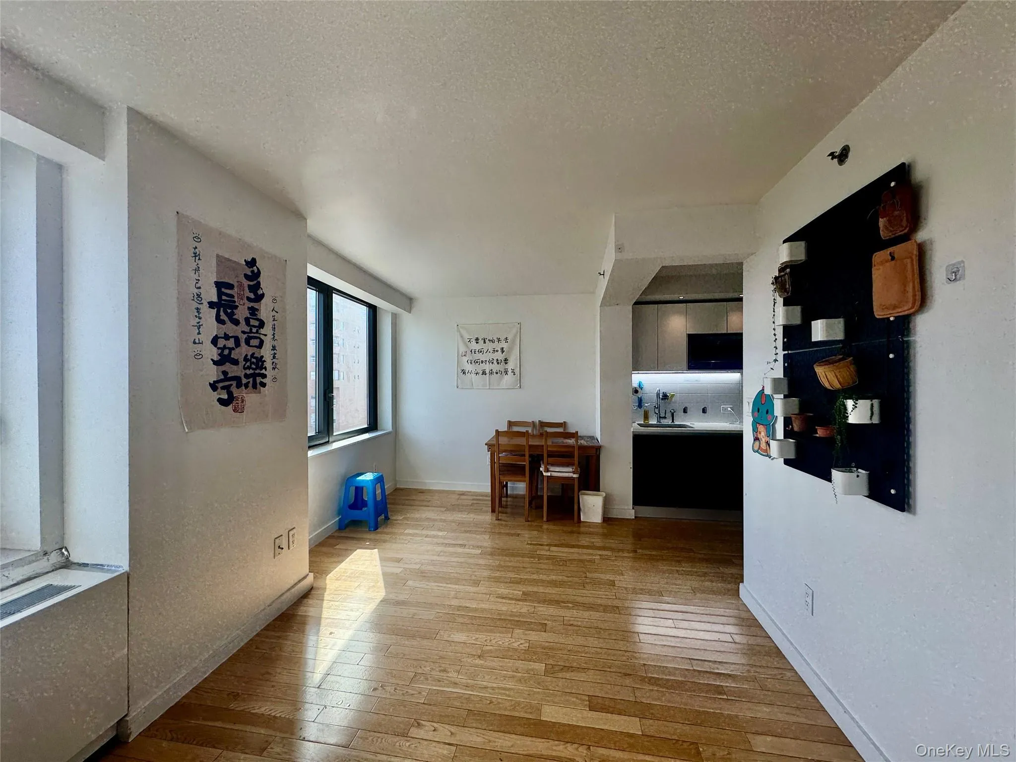 3916 Prince Street, New York, NY, 1 Bedroom Bedrooms, 4 Rooms Rooms,1 BathroomBathrooms,Residential Lease,For Rent,Prince,0,982102 3916 Prince Street, New York, NY, 1 Bedroom Bedrooms, 4 Rooms Rooms,1 BathroomBathrooms,Residential Lease,For Rent,Prince,0,982102