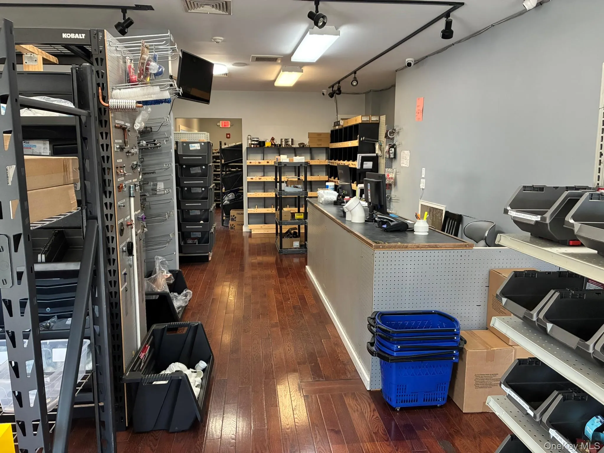 100 Railroad Avenue, Haverstraw, NY, ,Commercial Lease,For Rent,Railroad,0,982106 100 Railroad Avenue, Haverstraw, NY, ,Commercial Lease,For Rent,Railroad,0,982106