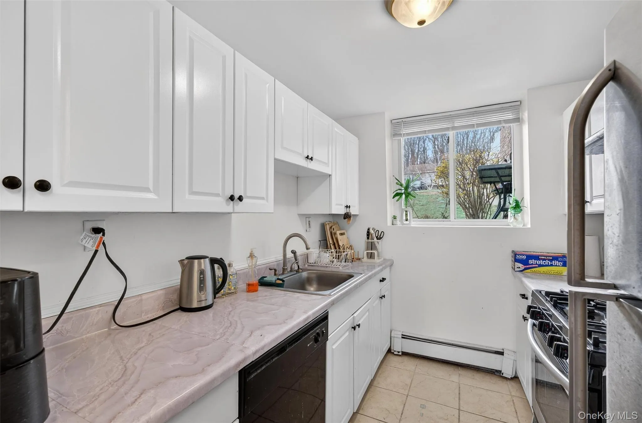 129 Concord Lane, Middletown, NY, 2 Bedrooms Bedrooms, 6 Rooms Rooms,1 BathroomBathrooms,Residential,For Rent,Concord,0,982111 129 Concord Lane, Middletown, NY, 2 Bedrooms Bedrooms, 6 Rooms Rooms,1 BathroomBathrooms,Residential,For Rent,Concord,0,982111