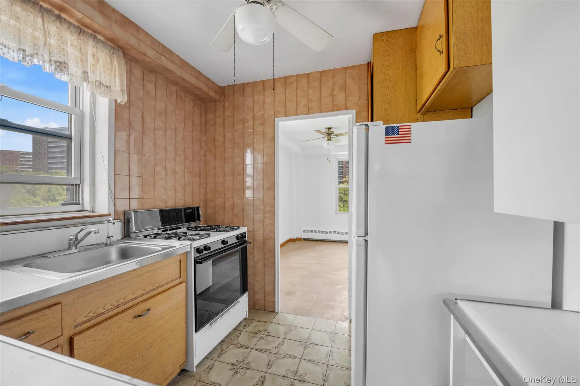 97-10 62 Drive, New York, NY, 2 Bedrooms Bedrooms, 4 Rooms Rooms,1 BathroomBathrooms,Residential,For Rent,62,0,982118 97-10 62 Drive, New York, NY, 2 Bedrooms Bedrooms, 4 Rooms Rooms,1 BathroomBathrooms,Residential,For Rent,62,0,982118