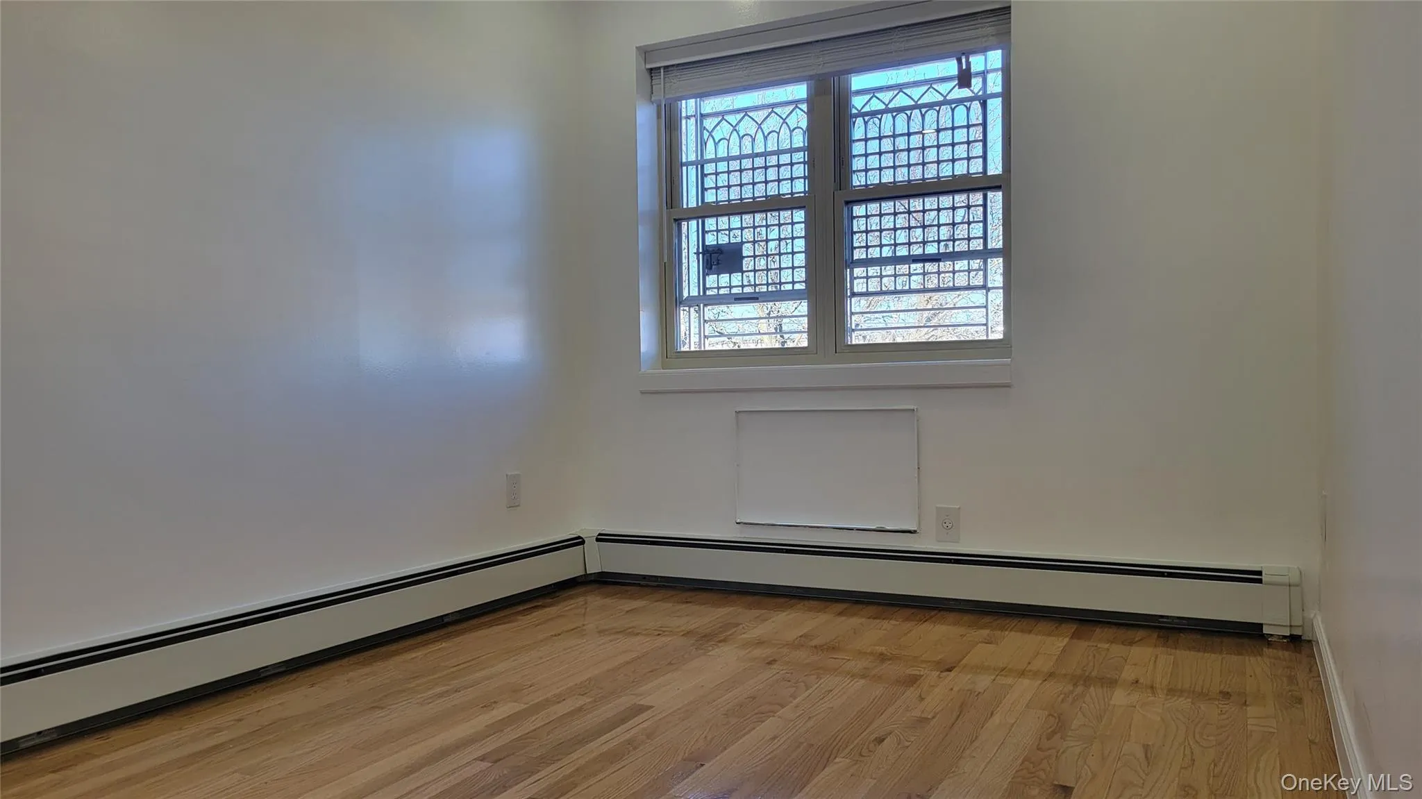 31-16 60th Street, New York, NY, 3 Bedrooms Bedrooms, 5 Rooms Rooms,2 BathroomsBathrooms,Residential Lease,For Rent,60th,0,982124 31-16 60th Street, New York, NY, 3 Bedrooms Bedrooms, 5 Rooms Rooms,2 BathroomsBathrooms,Residential Lease,For Rent,60th,0,982124