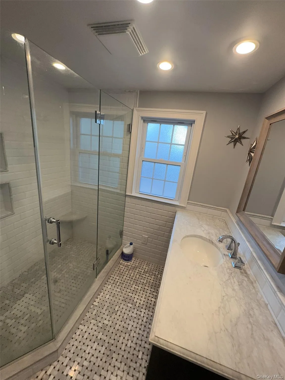 396 Chestnut Avenue, Hempstead, NY, 6 Bedrooms Bedrooms, 9 Rooms Rooms,3 BathroomsBathrooms,Residential,For Rent,Chestnut,0,KEY982126 396 Chestnut Avenue, Hempstead, NY, 6 Bedrooms Bedrooms, 9 Rooms Rooms,3 BathroomsBathrooms,Residential,For Rent,Chestnut,0,KEY982126