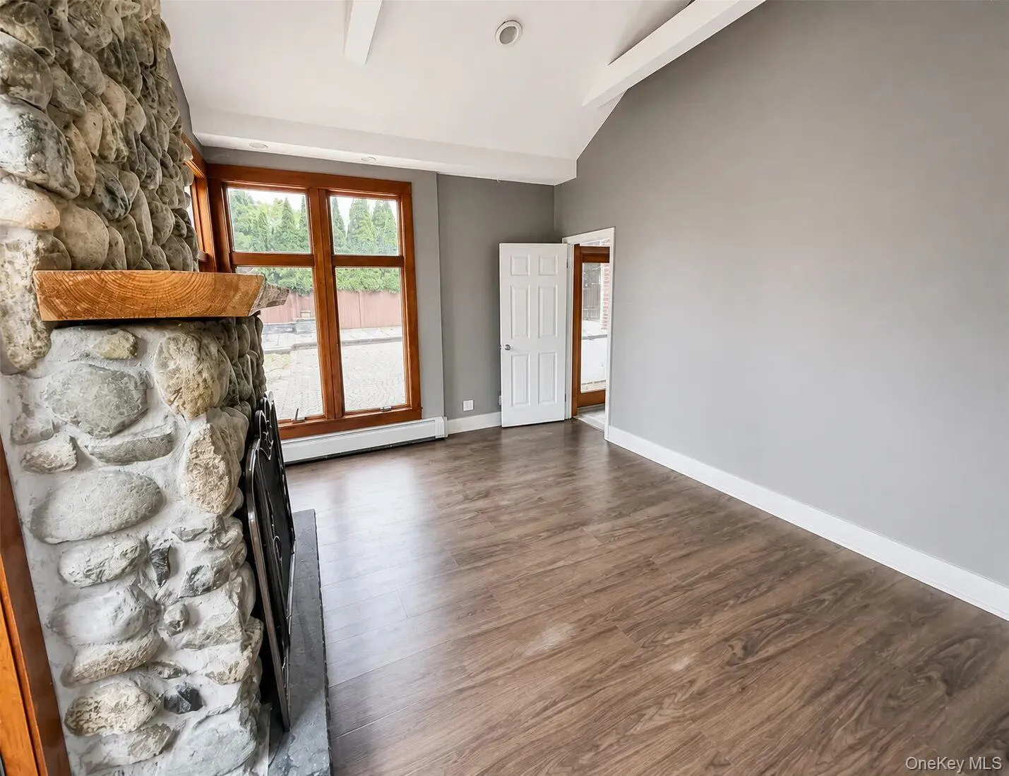 396 Chestnut Avenue, Hempstead, NY, 6 Bedrooms Bedrooms, 9 Rooms Rooms,3 BathroomsBathrooms,Residential,For Rent,Chestnut,0,982126 396 Chestnut Avenue, Hempstead, NY, 6 Bedrooms Bedrooms, 9 Rooms Rooms,3 BathroomsBathrooms,Residential,For Rent,Chestnut,0,982126
