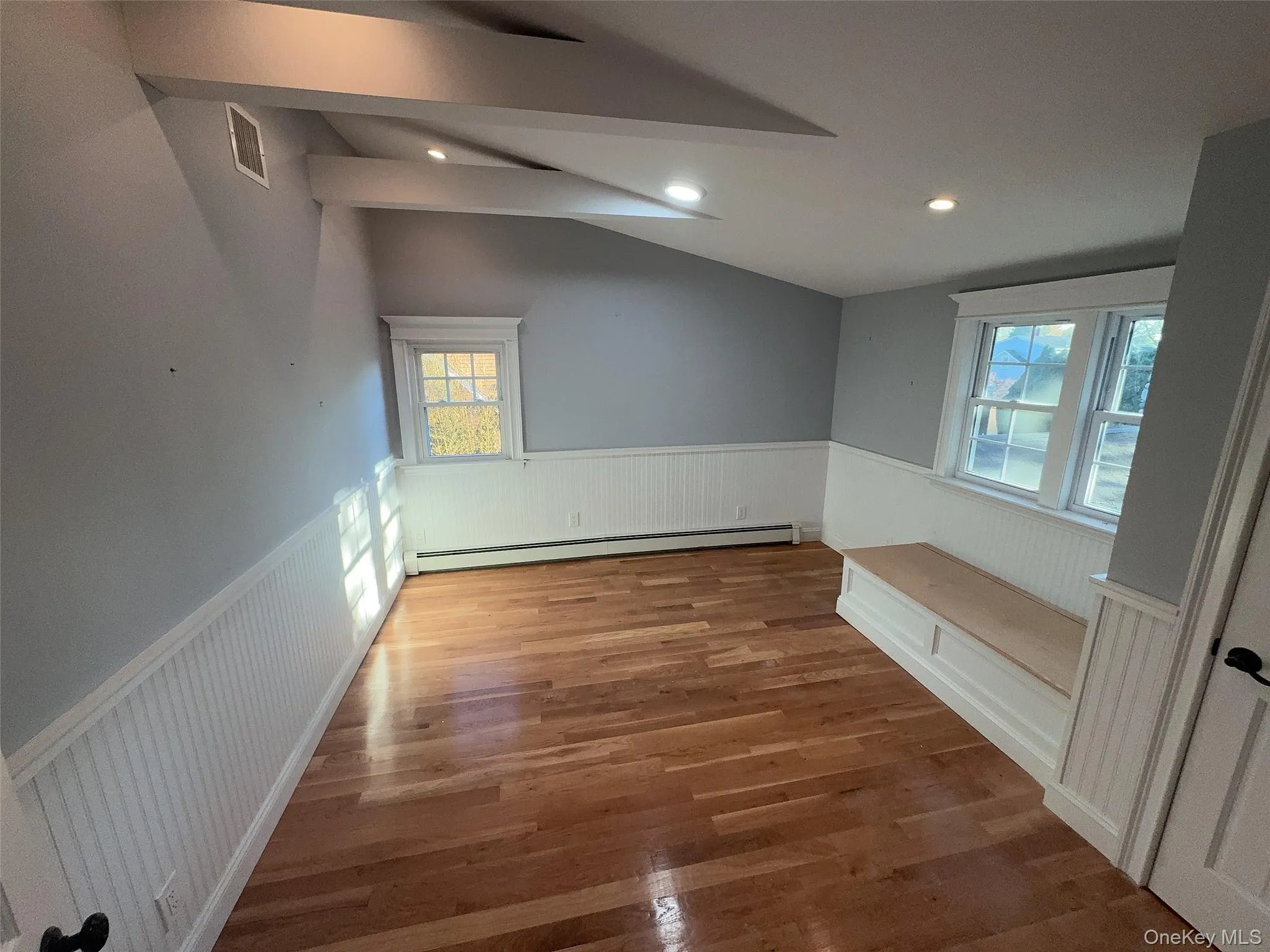 396 Chestnut Avenue, Hempstead, NY, 6 Bedrooms Bedrooms, 9 Rooms Rooms,3 BathroomsBathrooms,Residential,For Rent,Chestnut,0,KEY982126 396 Chestnut Avenue, Hempstead, NY, 6 Bedrooms Bedrooms, 9 Rooms Rooms,3 BathroomsBathrooms,Residential,For Rent,Chestnut,0,KEY982126