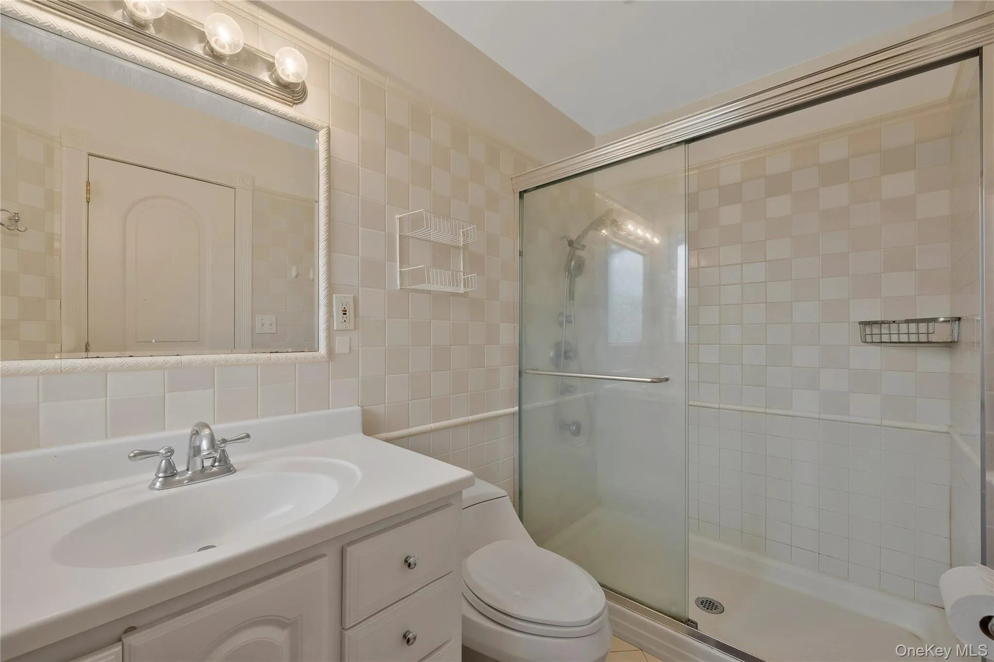 8 Percheron Lane, North Hempstead, NY, 5 Bedrooms Bedrooms, 12 Rooms Rooms,4 BathroomsBathrooms,Residential,For Rent,Percheron,0,982131 8 Percheron Lane, North Hempstead, NY, 5 Bedrooms Bedrooms, 12 Rooms Rooms,4 BathroomsBathrooms,Residential,For Rent,Percheron,0,982131