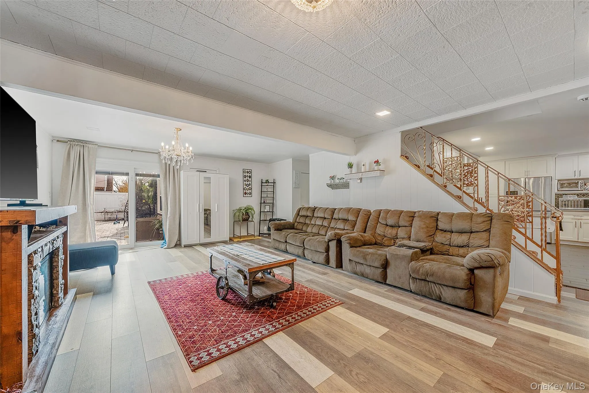 2 Drake Lane, Hempstead, NY, 4 Bedrooms Bedrooms, 8 Rooms Rooms,2 BathroomsBathrooms,Residential,For Rent,Drake,0,982133 2 Drake Lane, Hempstead, NY, 4 Bedrooms Bedrooms, 8 Rooms Rooms,2 BathroomsBathrooms,Residential,For Rent,Drake,0,982133