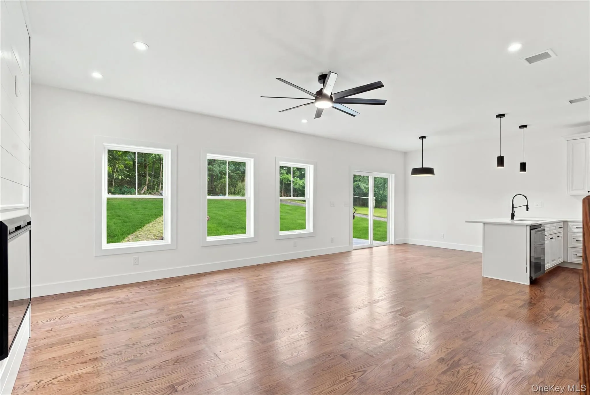 429 County Route 56, Wawayanda, NY, 3 Bedrooms Bedrooms, 8 Rooms Rooms,2 BathroomsBathrooms,Residential,For Rent,County Route 56,0,982138 429 County Route 56, Wawayanda, NY, 3 Bedrooms Bedrooms, 8 Rooms Rooms,2 BathroomsBathrooms,Residential,For Rent,County Route 56,0,982138