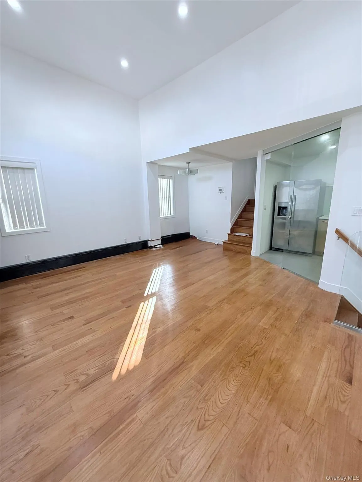 9510 95th Avenue, New York, NY, 3 Bedrooms Bedrooms, 5 Rooms Rooms,2 BathroomsBathrooms,Residential Lease,For Rent,95th,0,982150 9510 95th Avenue, New York, NY, 3 Bedrooms Bedrooms, 5 Rooms Rooms,2 BathroomsBathrooms,Residential Lease,For Rent,95th,0,982150