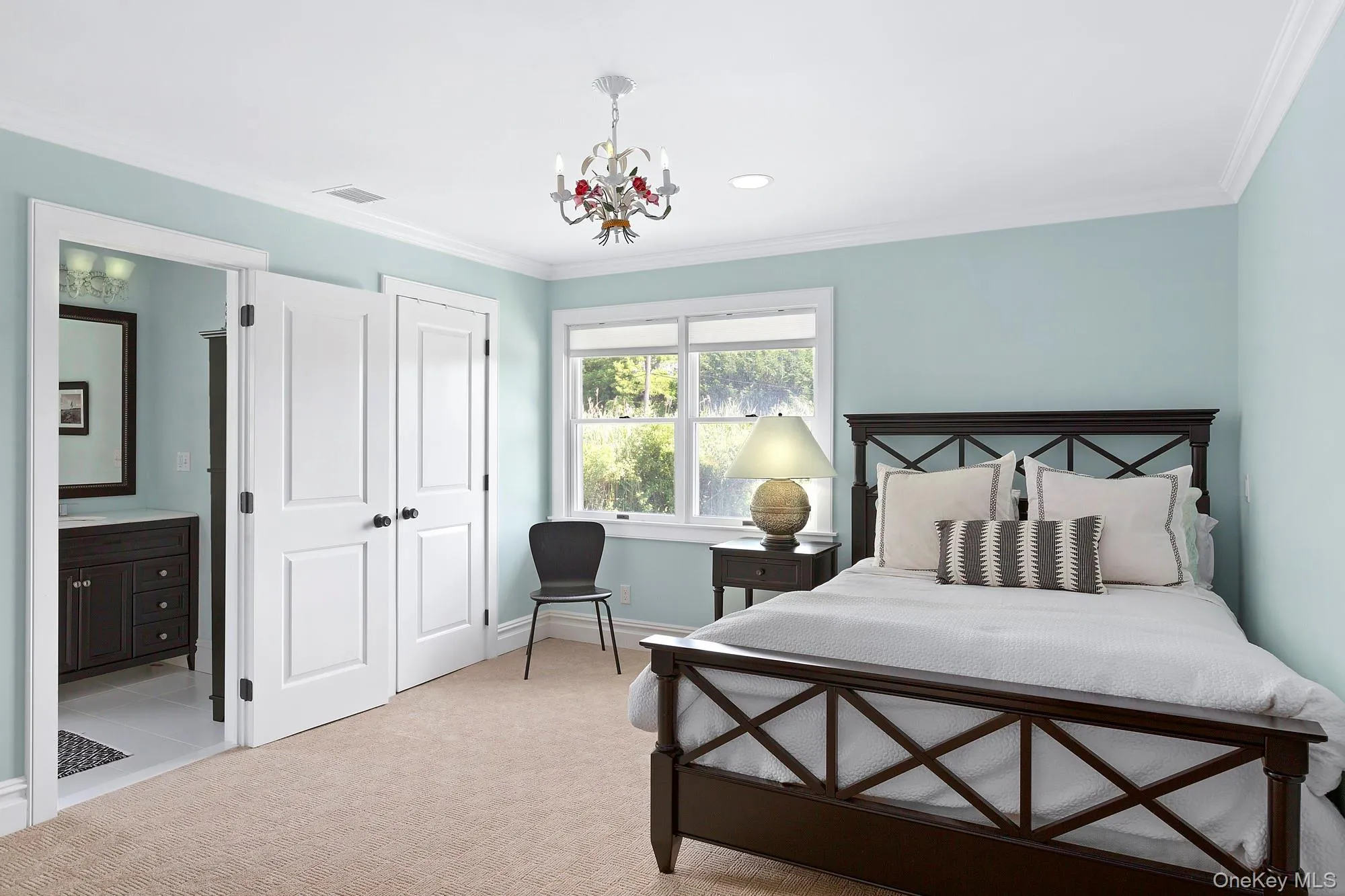 31B Club Lane, Southampton, NY, 3 Bedrooms Bedrooms, 6 Rooms Rooms,2 BathroomsBathrooms,Residential Lease,For Rent,Club,0,982167 31B Club Lane, Southampton, NY, 3 Bedrooms Bedrooms, 6 Rooms Rooms,2 BathroomsBathrooms,Residential Lease,For Rent,Club,0,982167