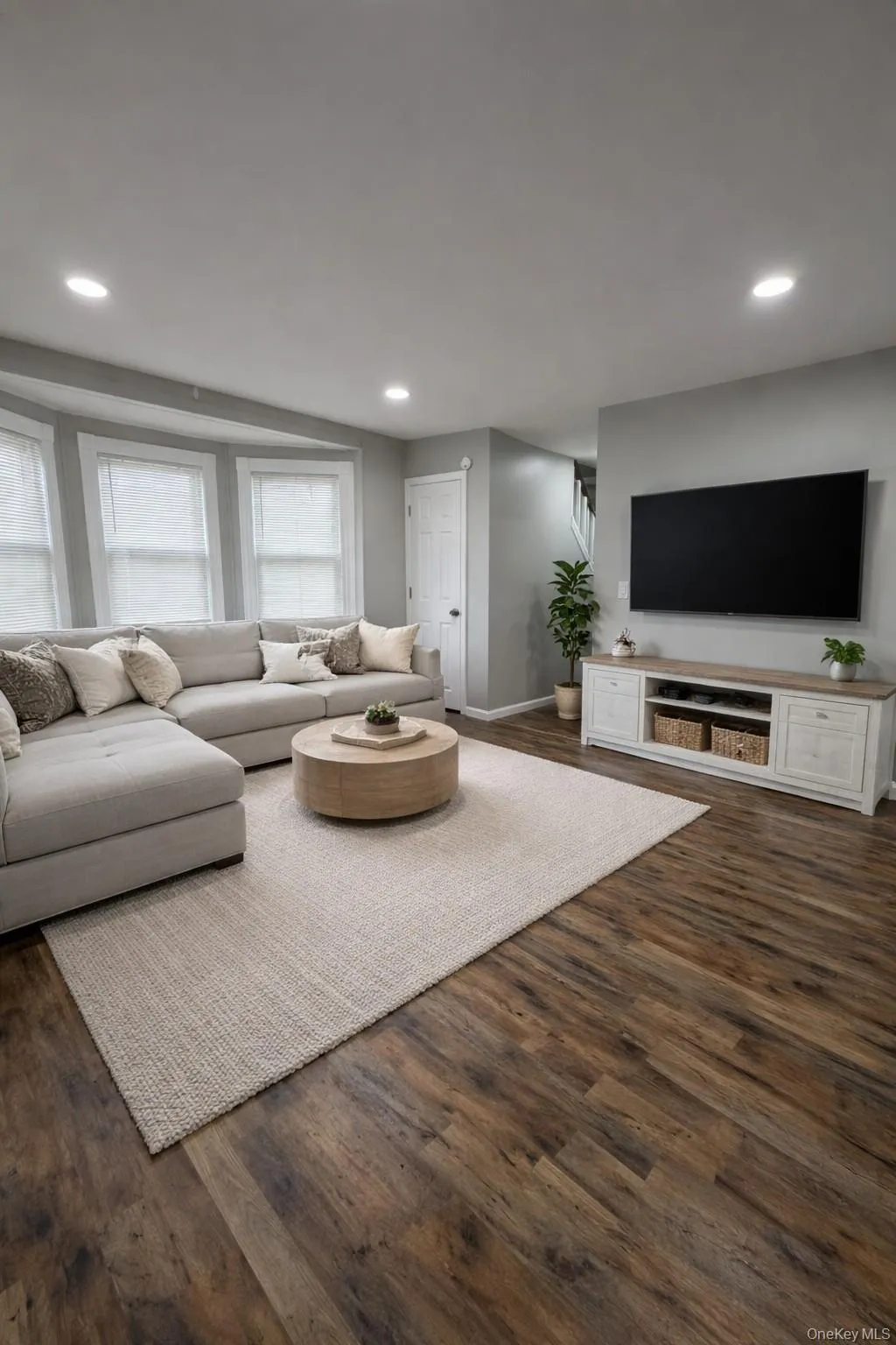 11 Haab Avenue, Babylon, NY, 4 Bedrooms Bedrooms, 7 Rooms Rooms,2 BathroomsBathrooms,Residential Lease,For Rent,Haab,0,982173 11 Haab Avenue, Babylon, NY, 4 Bedrooms Bedrooms, 7 Rooms Rooms,2 BathroomsBathrooms,Residential Lease,For Rent,Haab,0,982173