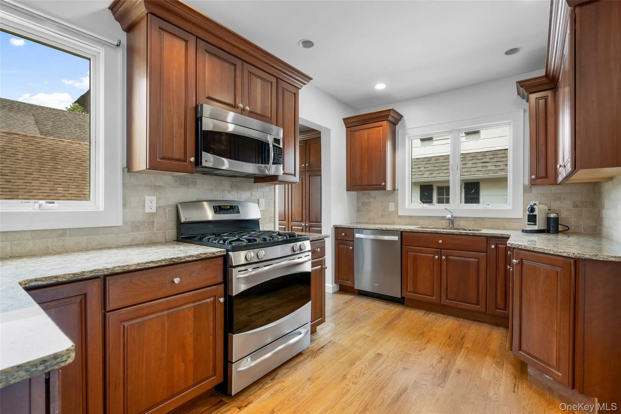 46 Kane Avenue, Mamaroneck, NY, 4 Bedrooms Bedrooms, 9 Rooms Rooms,3 BathroomsBathrooms,Residential Lease,For Rent,Kane,0,982192 46 Kane Avenue, Mamaroneck, NY, 4 Bedrooms Bedrooms, 9 Rooms Rooms,3 BathroomsBathrooms,Residential Lease,For Rent,Kane,0,982192