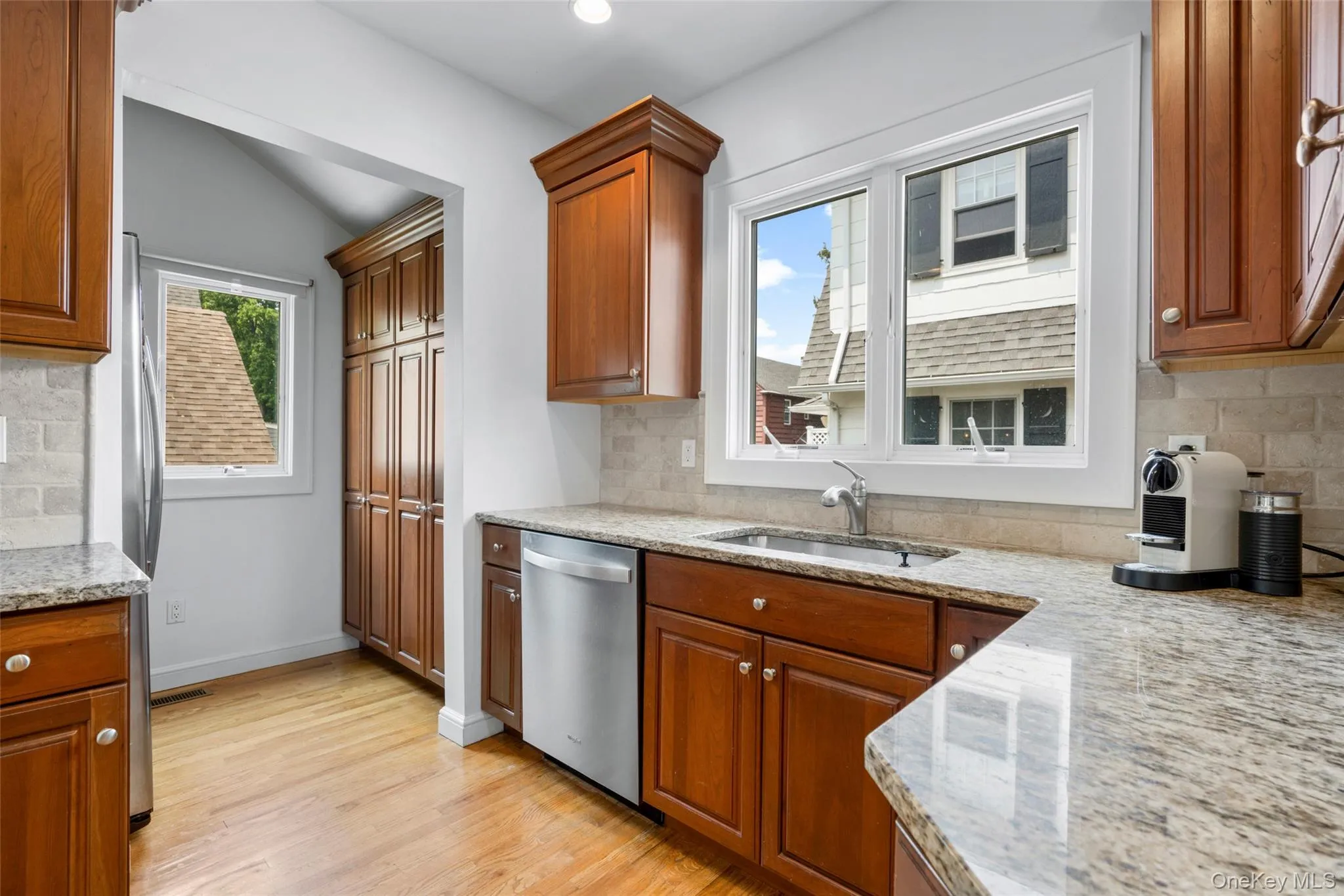 46 Kane Avenue, Mamaroneck, NY, 4 Bedrooms Bedrooms, 9 Rooms Rooms,3 BathroomsBathrooms,Residential Lease,For Rent,Kane,0,982192 46 Kane Avenue, Mamaroneck, NY, 4 Bedrooms Bedrooms, 9 Rooms Rooms,3 BathroomsBathrooms,Residential Lease,For Rent,Kane,0,982192