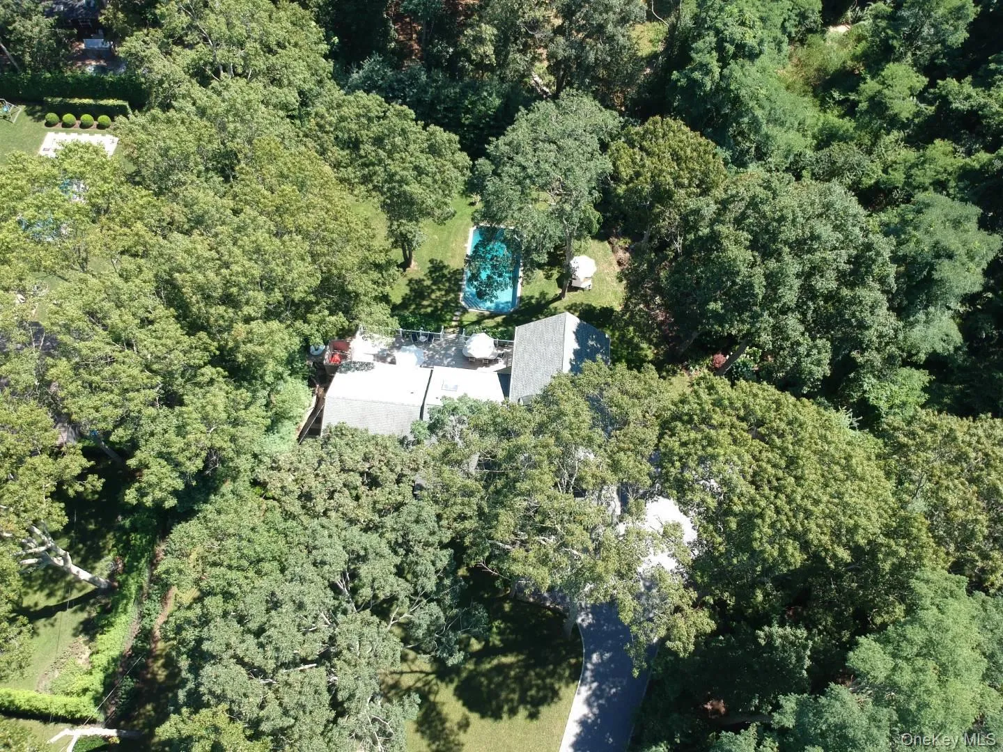 12 Partridge Drive, Southampton, NY, 4 Bedrooms Bedrooms, 7 Rooms Rooms,4 BathroomsBathrooms,Residential Lease,For Rent,Partridge,0,982198 12 Partridge Drive, Southampton, NY, 4 Bedrooms Bedrooms, 7 Rooms Rooms,4 BathroomsBathrooms,Residential Lease,For Rent,Partridge,0,982198