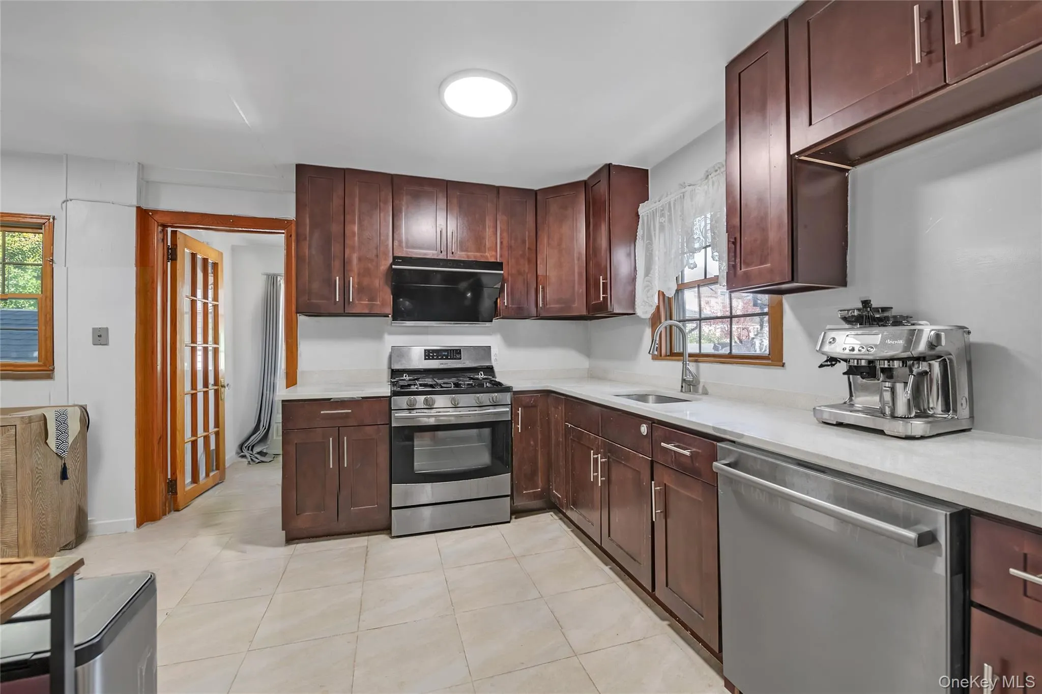 40-19 218th Street, New York, NY, 5 Bedrooms Bedrooms, 9 Rooms Rooms,2 BathroomsBathrooms,Residential,For Rent,218th,0,982199 40-19 218th Street, New York, NY, 5 Bedrooms Bedrooms, 9 Rooms Rooms,2 BathroomsBathrooms,Residential,For Rent,218th,0,982199