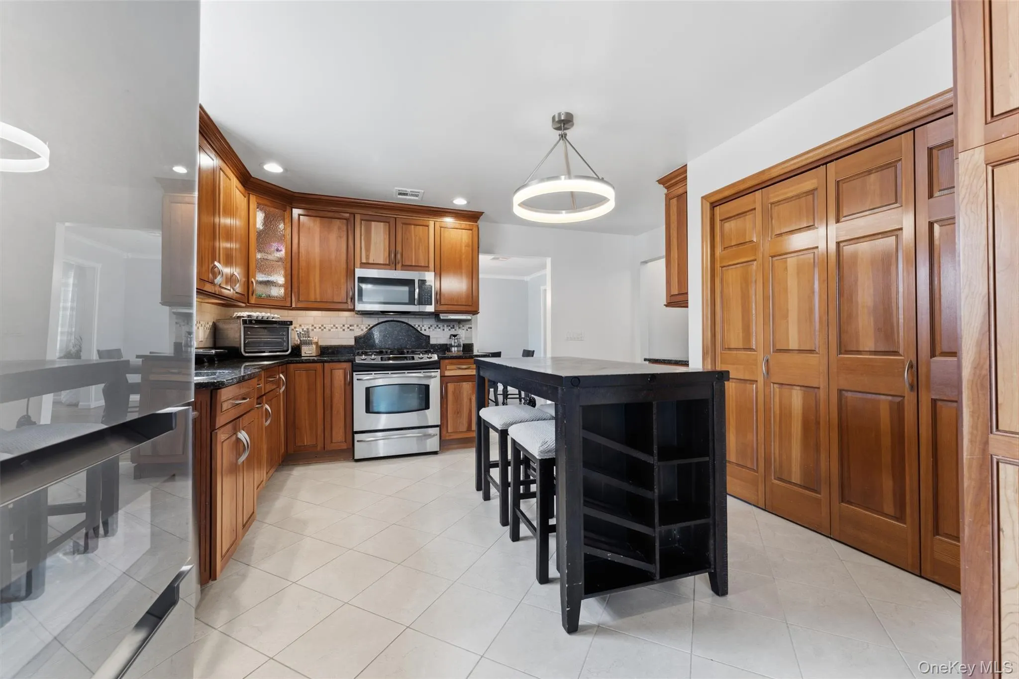 19 Peachtree Drive, Cortlandt, NY, 4 Bedrooms Bedrooms, 9 Rooms Rooms,3 BathroomsBathrooms,Residential,For Rent,Peachtree,0,KEY982226 19 Peachtree Drive, Cortlandt, NY, 4 Bedrooms Bedrooms, 9 Rooms Rooms,3 BathroomsBathrooms,Residential,For Rent,Peachtree,0,KEY982226