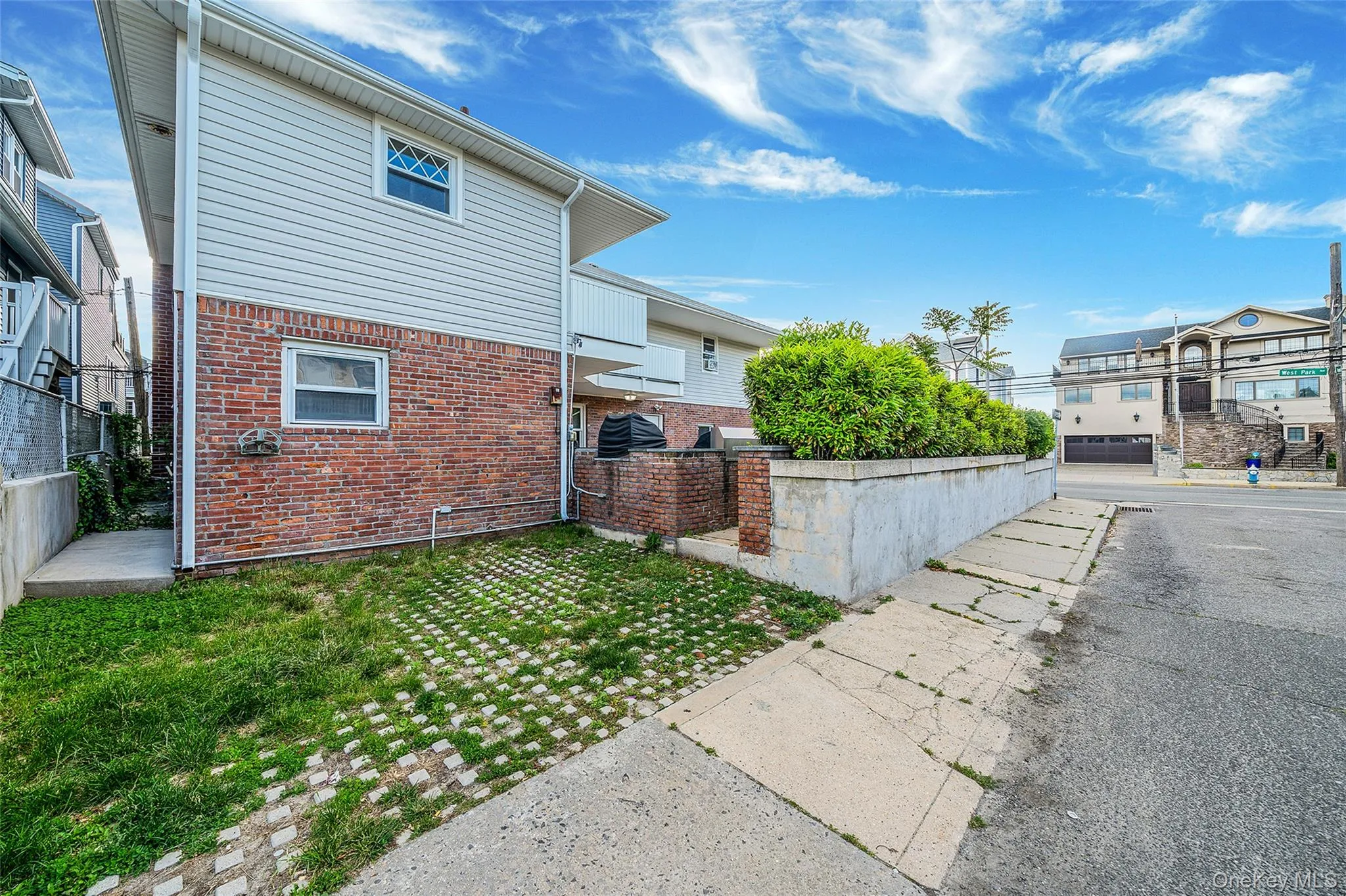 105 Vermont Street, Long Beach, NY, 6 Bedrooms Bedrooms, 10 Rooms Rooms,2 BathroomsBathrooms,Residential,For Rent,Vermont,0,982241 105 Vermont Street, Long Beach, NY, 6 Bedrooms Bedrooms, 10 Rooms Rooms,2 BathroomsBathrooms,Residential,For Rent,Vermont,0,982241