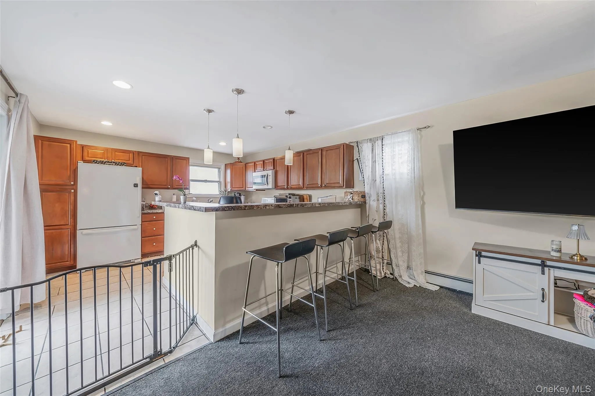 105 Vermont Street, Long Beach, NY, 6 Bedrooms Bedrooms, 10 Rooms Rooms,2 BathroomsBathrooms,Residential,For Rent,Vermont,0,982241 105 Vermont Street, Long Beach, NY, 6 Bedrooms Bedrooms, 10 Rooms Rooms,2 BathroomsBathrooms,Residential,For Rent,Vermont,0,982241