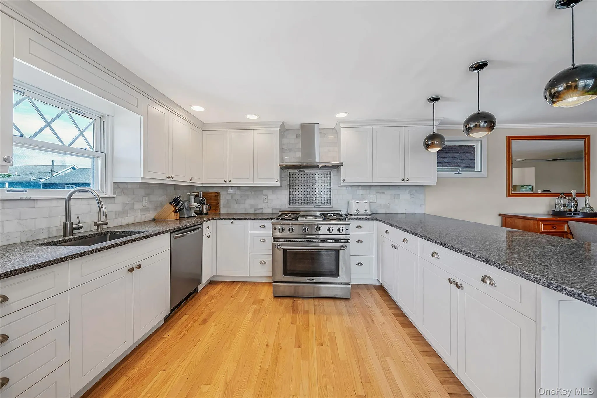 105 Vermont Street, Long Beach, NY, 6 Bedrooms Bedrooms, 10 Rooms Rooms,2 BathroomsBathrooms,Residential,For Rent,Vermont,0,982241 105 Vermont Street, Long Beach, NY, 6 Bedrooms Bedrooms, 10 Rooms Rooms,2 BathroomsBathrooms,Residential,For Rent,Vermont,0,982241