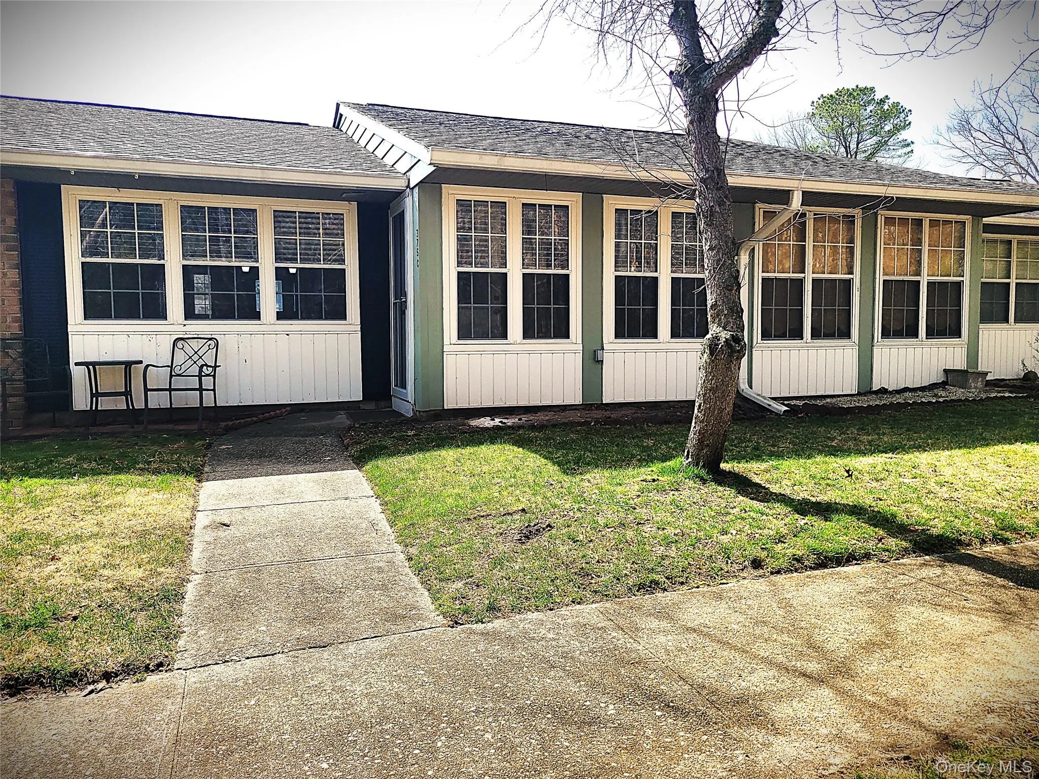 375 Woodbridge Drive, Brookhaven, NY, 2 Bedrooms Bedrooms, 6 Rooms Rooms,1 BathroomBathrooms,Residential Sale,For Rent,Woodbridge,0,982246 375 Woodbridge Drive, Brookhaven, NY, 2 Bedrooms Bedrooms, 6 Rooms Rooms,1 BathroomBathrooms,Residential Sale,For Rent,Woodbridge,0,982246