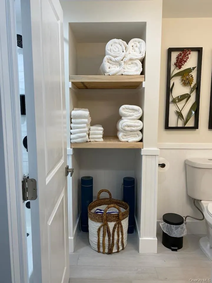 221 Starlight Road, Thompson, NY, 3 Bedrooms Bedrooms, 7 Rooms Rooms,2 BathroomsBathrooms,Residential,For Rent,Starlight,0,982249 221 Starlight Road, Thompson, NY, 3 Bedrooms Bedrooms, 7 Rooms Rooms,2 BathroomsBathrooms,Residential,For Rent,Starlight,0,982249