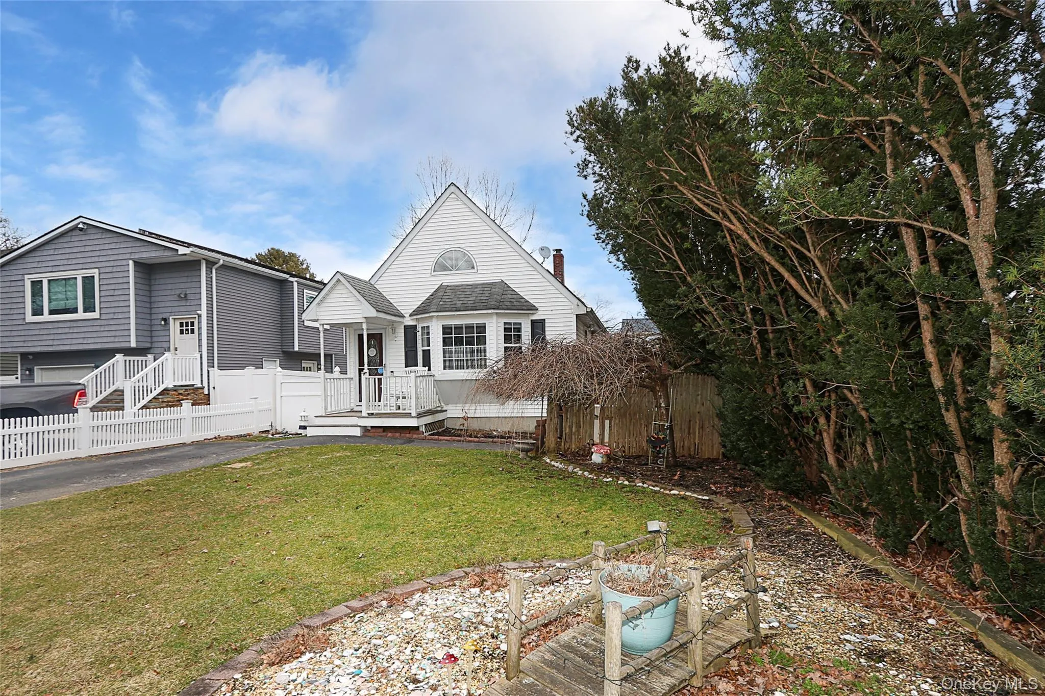 129 Norwalk Avenue, Brookhaven, NY, 3 Bedrooms Bedrooms, 6 Rooms Rooms,1 BathroomBathrooms,Residential,For Rent,Norwalk,0,982270 129 Norwalk Avenue, Brookhaven, NY, 3 Bedrooms Bedrooms, 6 Rooms Rooms,1 BathroomBathrooms,Residential,For Rent,Norwalk,0,982270