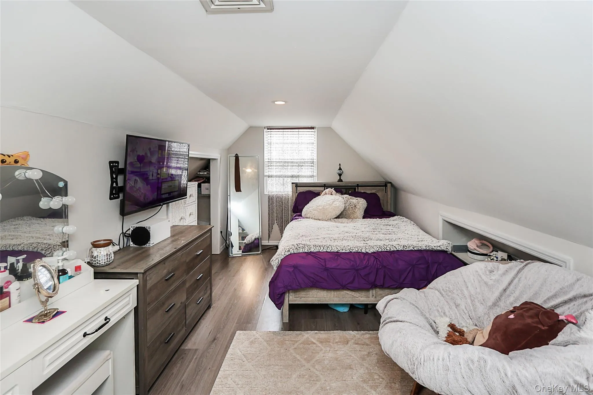129 Norwalk Avenue, Brookhaven, NY, 3 Bedrooms Bedrooms, 6 Rooms Rooms,1 BathroomBathrooms,Residential,For Rent,Norwalk,0,982270 129 Norwalk Avenue, Brookhaven, NY, 3 Bedrooms Bedrooms, 6 Rooms Rooms,1 BathroomBathrooms,Residential,For Rent,Norwalk,0,982270
