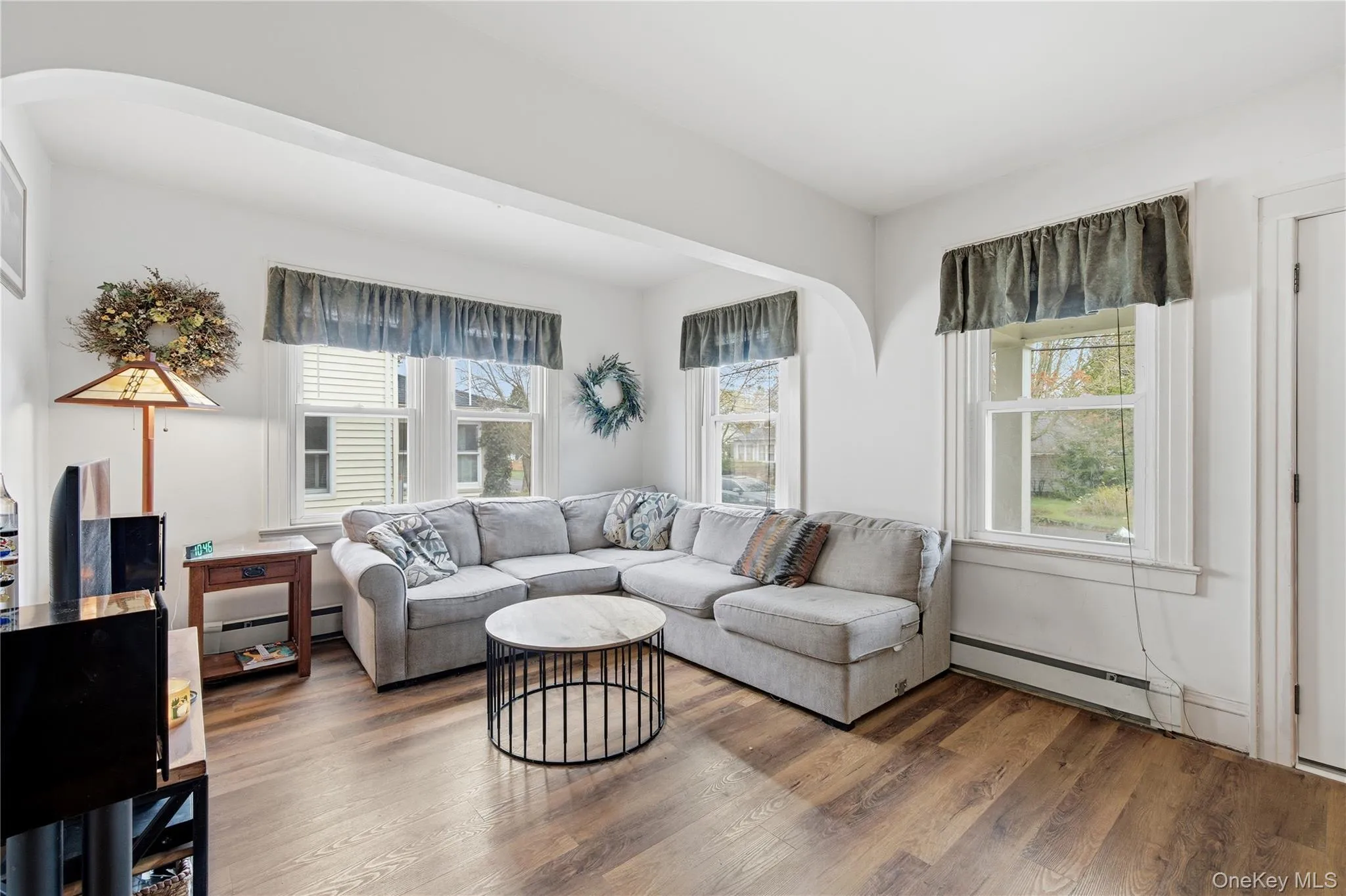 147 Church Avenue, Islip, NY, 4 Bedrooms Bedrooms, 10 Rooms Rooms,2 BathroomsBathrooms,Residential,For Rent,Church,0,982285 147 Church Avenue, Islip, NY, 4 Bedrooms Bedrooms, 10 Rooms Rooms,2 BathroomsBathrooms,Residential,For Rent,Church,0,982285