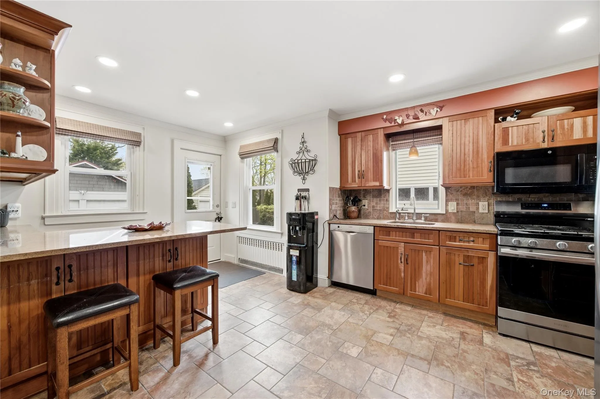 147 Church Avenue, Islip, NY, 4 Bedrooms Bedrooms, 10 Rooms Rooms,2 BathroomsBathrooms,Residential,For Rent,Church,0,982285 147 Church Avenue, Islip, NY, 4 Bedrooms Bedrooms, 10 Rooms Rooms,2 BathroomsBathrooms,Residential,For Rent,Church,0,982285