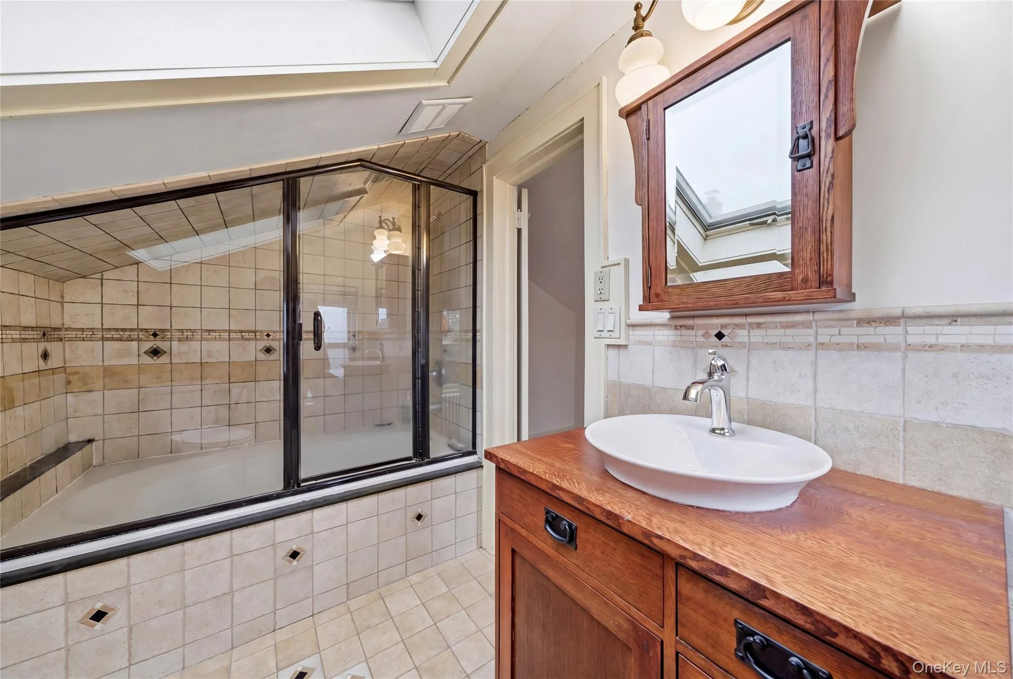 147 Church Avenue, Islip, NY, 4 Bedrooms Bedrooms, 10 Rooms Rooms,2 BathroomsBathrooms,Residential,For Rent,Church,0,982285 147 Church Avenue, Islip, NY, 4 Bedrooms Bedrooms, 10 Rooms Rooms,2 BathroomsBathrooms,Residential,For Rent,Church,0,982285